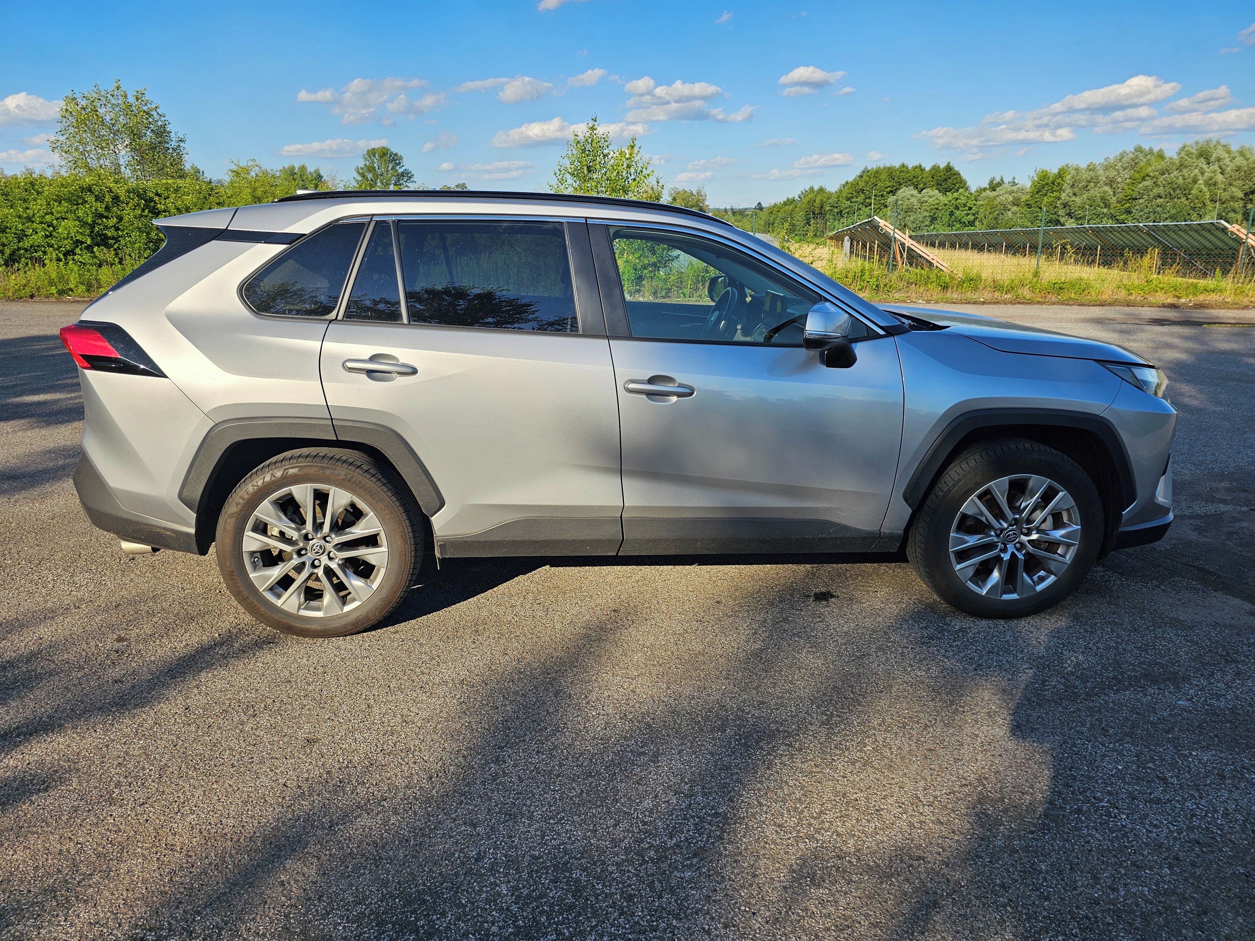 Toyota Rav4, EXECUTIVE,TAŽNÉ,ZIMNÍ KOLA - fotka 5