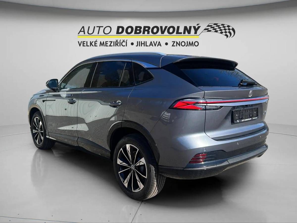 MG HS, EXCLUSIVE Hybrid+ 1.5T (165 kW - fotka 4