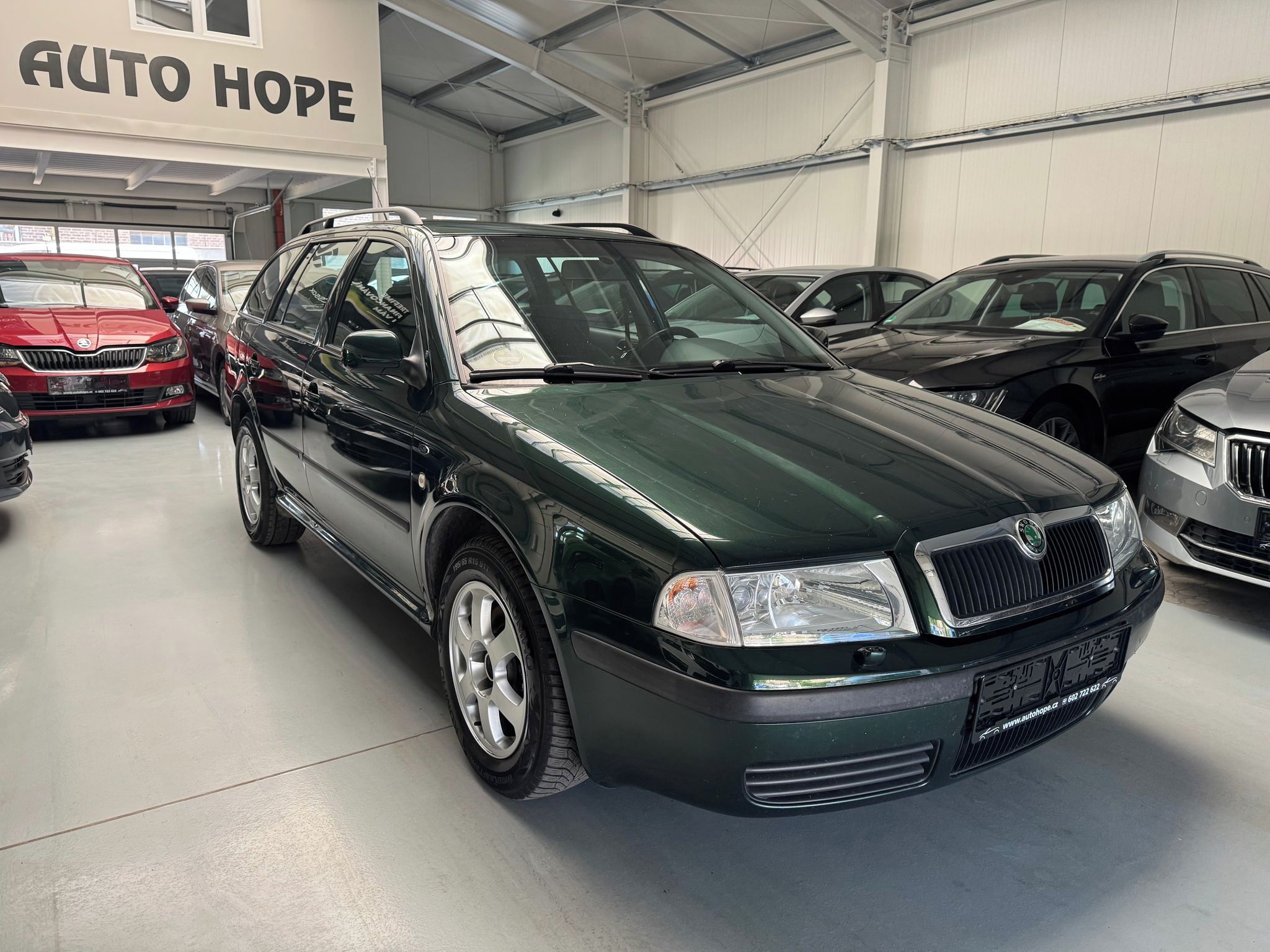 Škoda Octavia, combi 2.0i Elegance