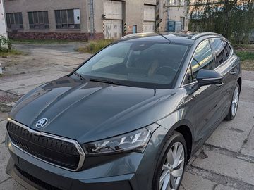 Enyaq iV60 SoH 90%TEPELKO KŮŽE