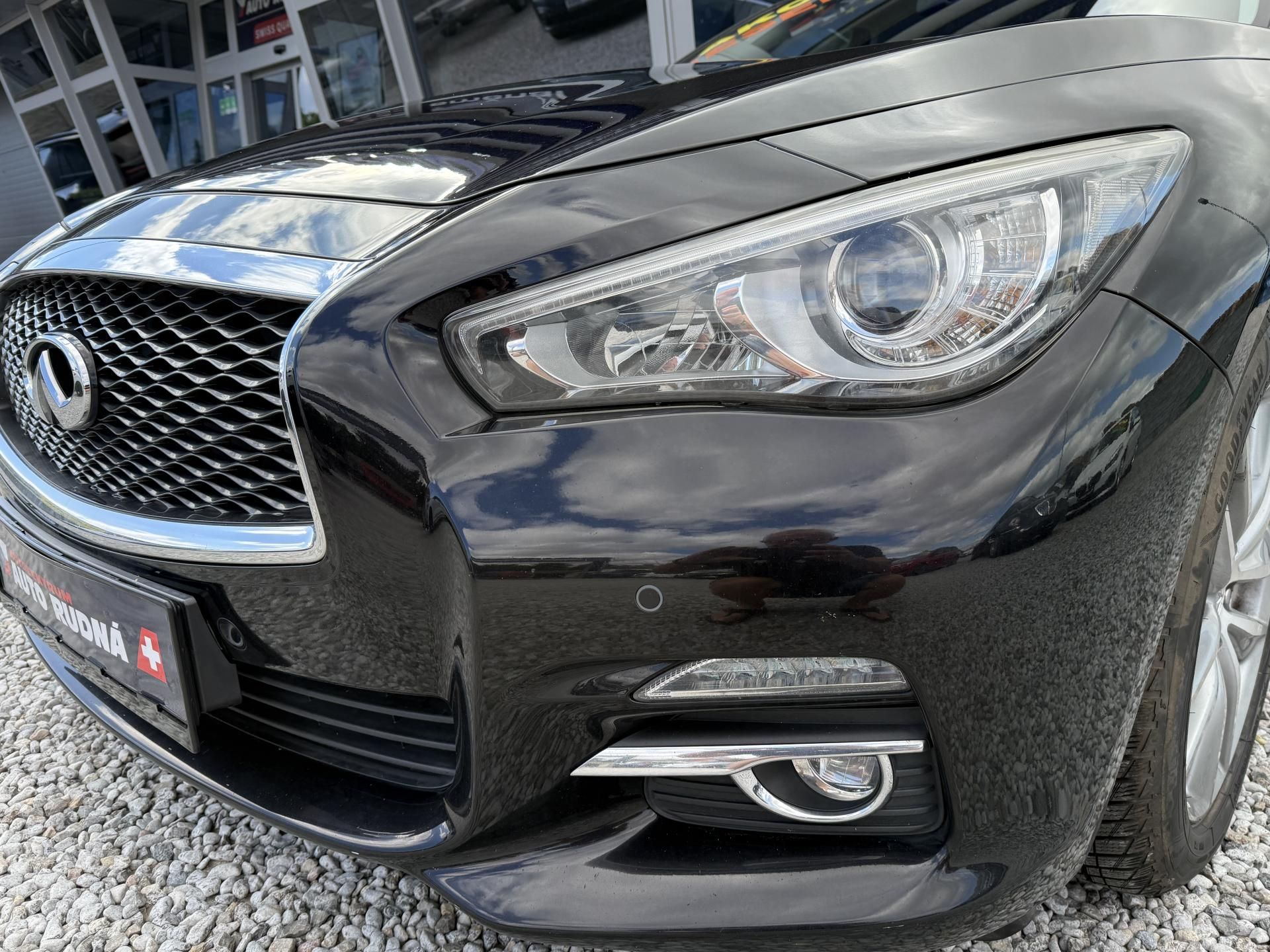 Infiniti Q50, 2,2 Diesel 125kW Navi - fotka 2