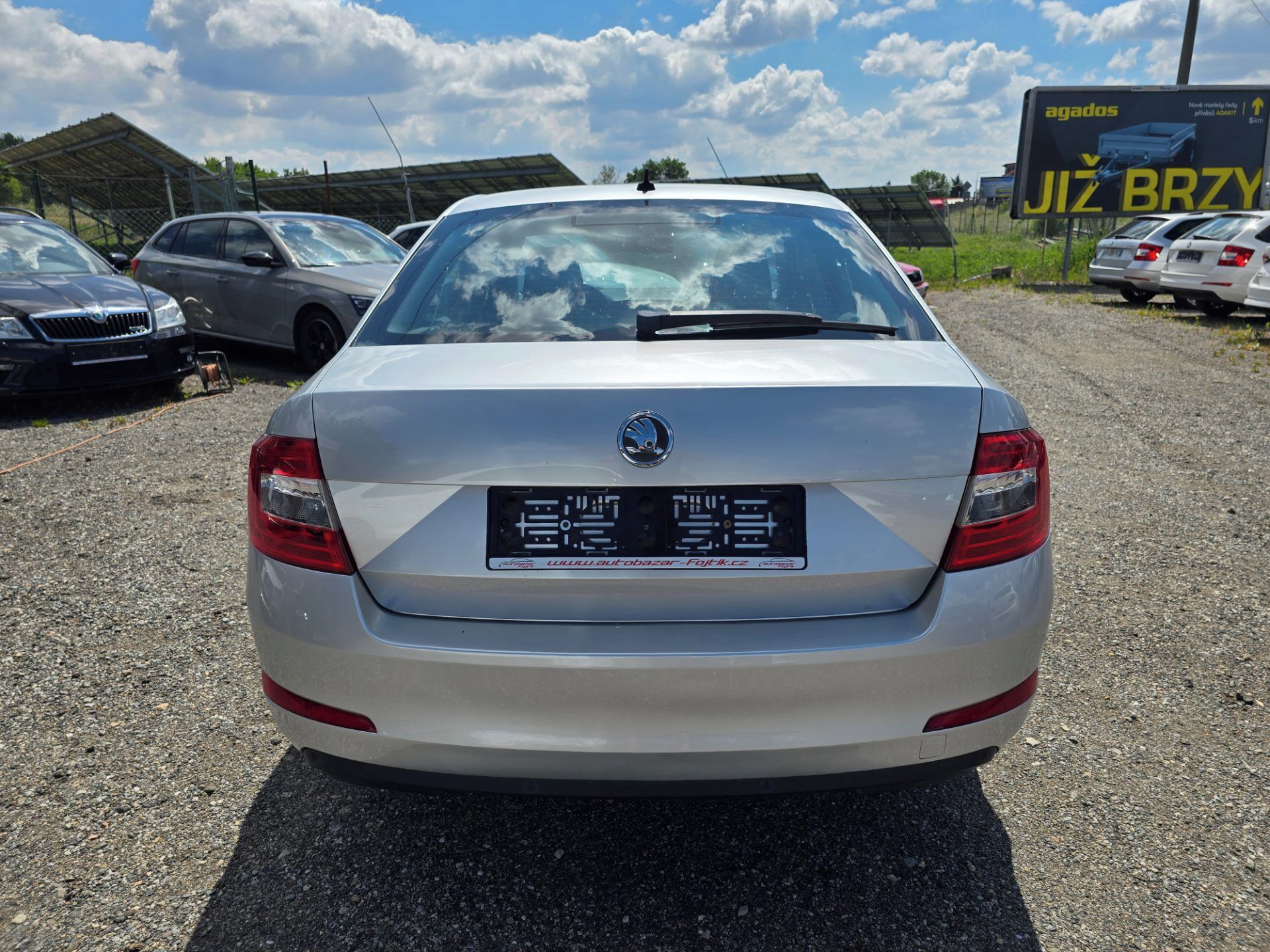 Škoda Octavia, 1.6 TDi 77KW DSG Ambition - fotka 6