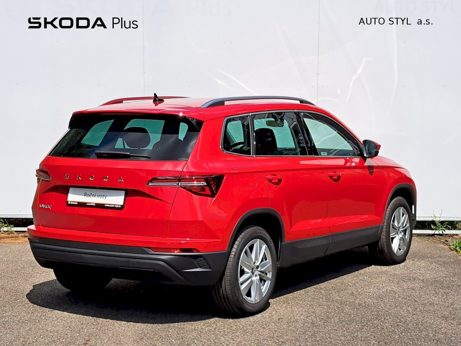 Škoda Karoq, Top Selection 1,5 TSI 110 kW - fotka 2