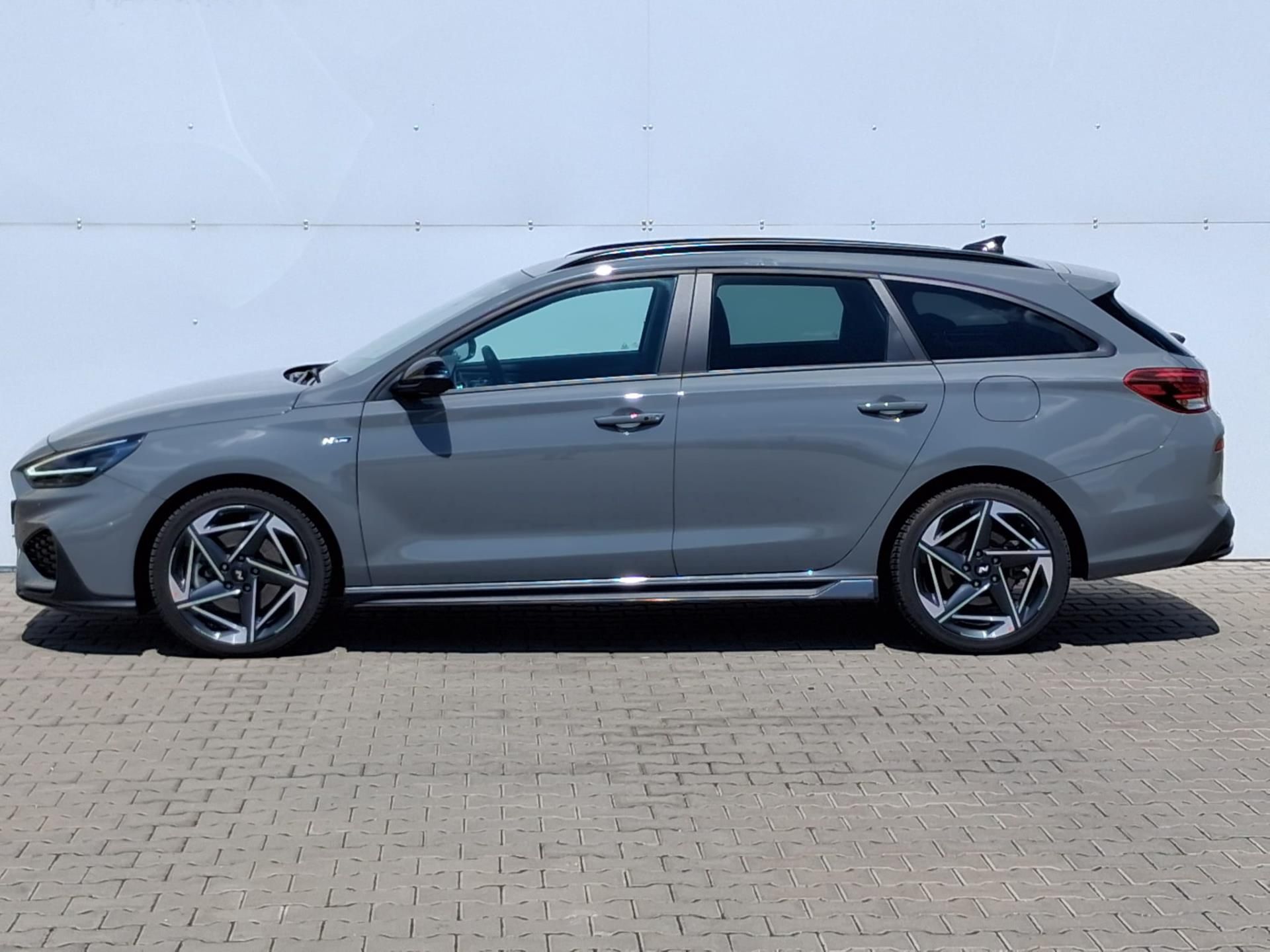 Hyundai i30, 1.5 T-GDI MHEV DCT N-Line - fotka 3