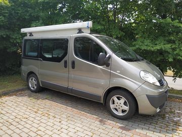 2,0 dCi -bus/obytná vestavba
