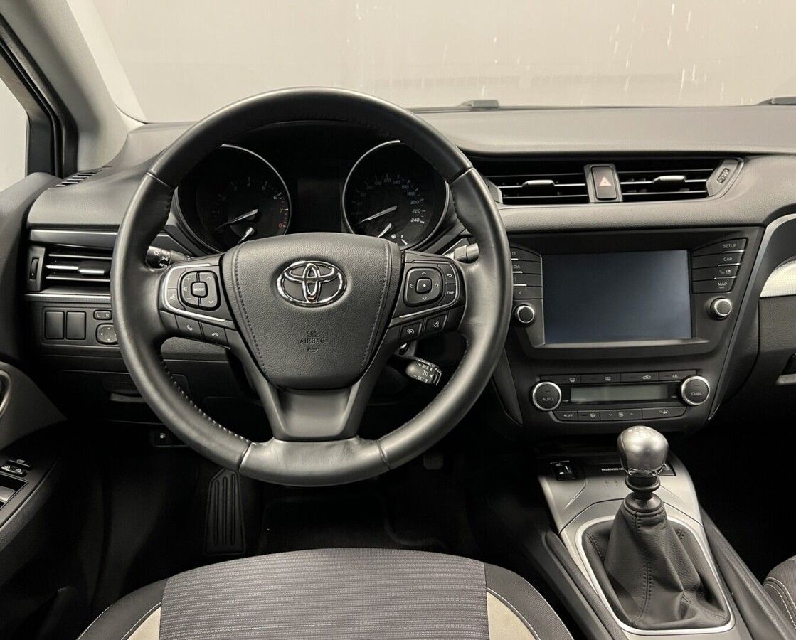 Toyota Avensis, ACTIVE - fotka 4
