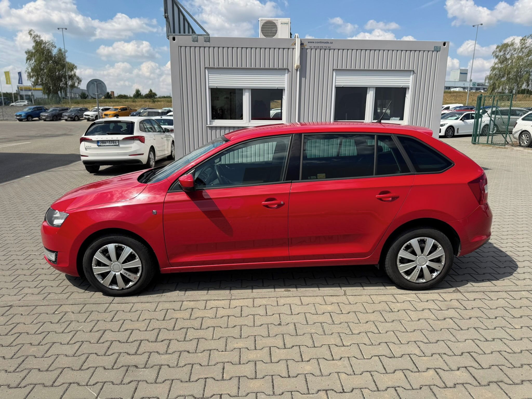 Škoda Rapid, 1.6 TDI 77 kW Ambition Fresh - fotka 4