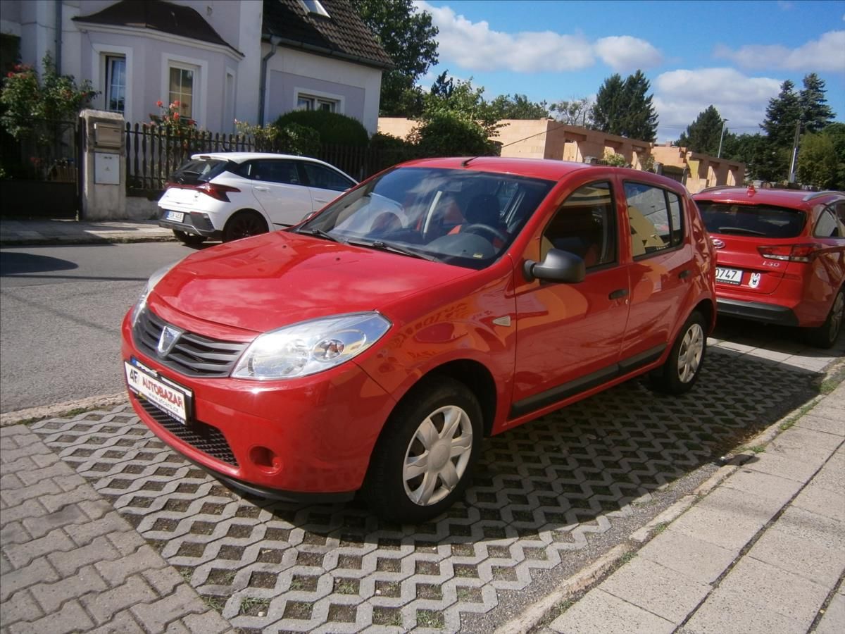 Dacia Sandero, 1,2 i 55 KW - fotka 3