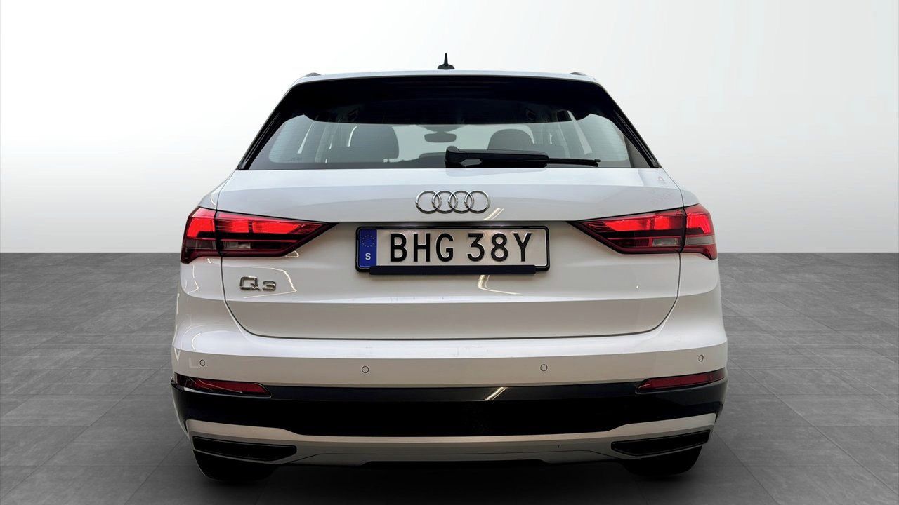 Audi Q3, 35TFSI S Tronic LED Cockpit - fotka 5