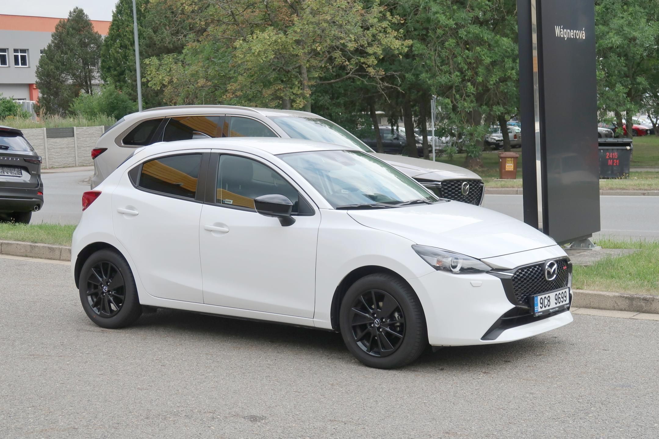 Mazda 2, 1,5 G90 AT,kam.,ČR,záruka - fotka 3