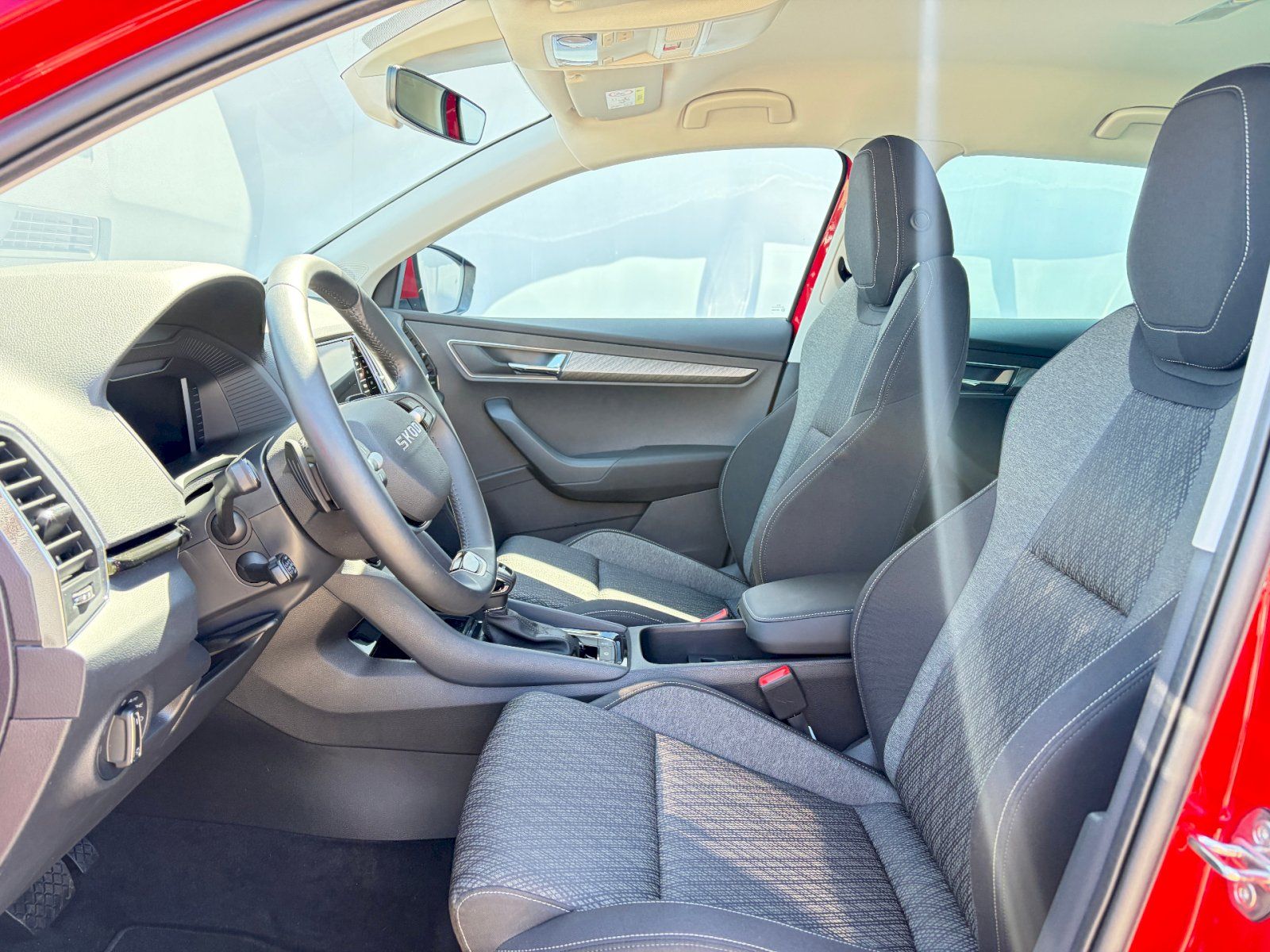 Škoda Karoq, DSG 1.5 TSI / 110kW / SELECTIO - fotka 6