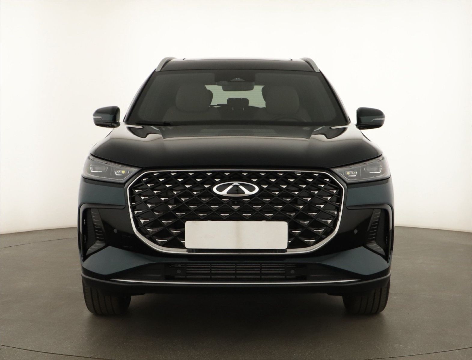 Chery Tiggo 8, 1.6 TGDI, UNIQUE, Ad. tempomat - fotka 2