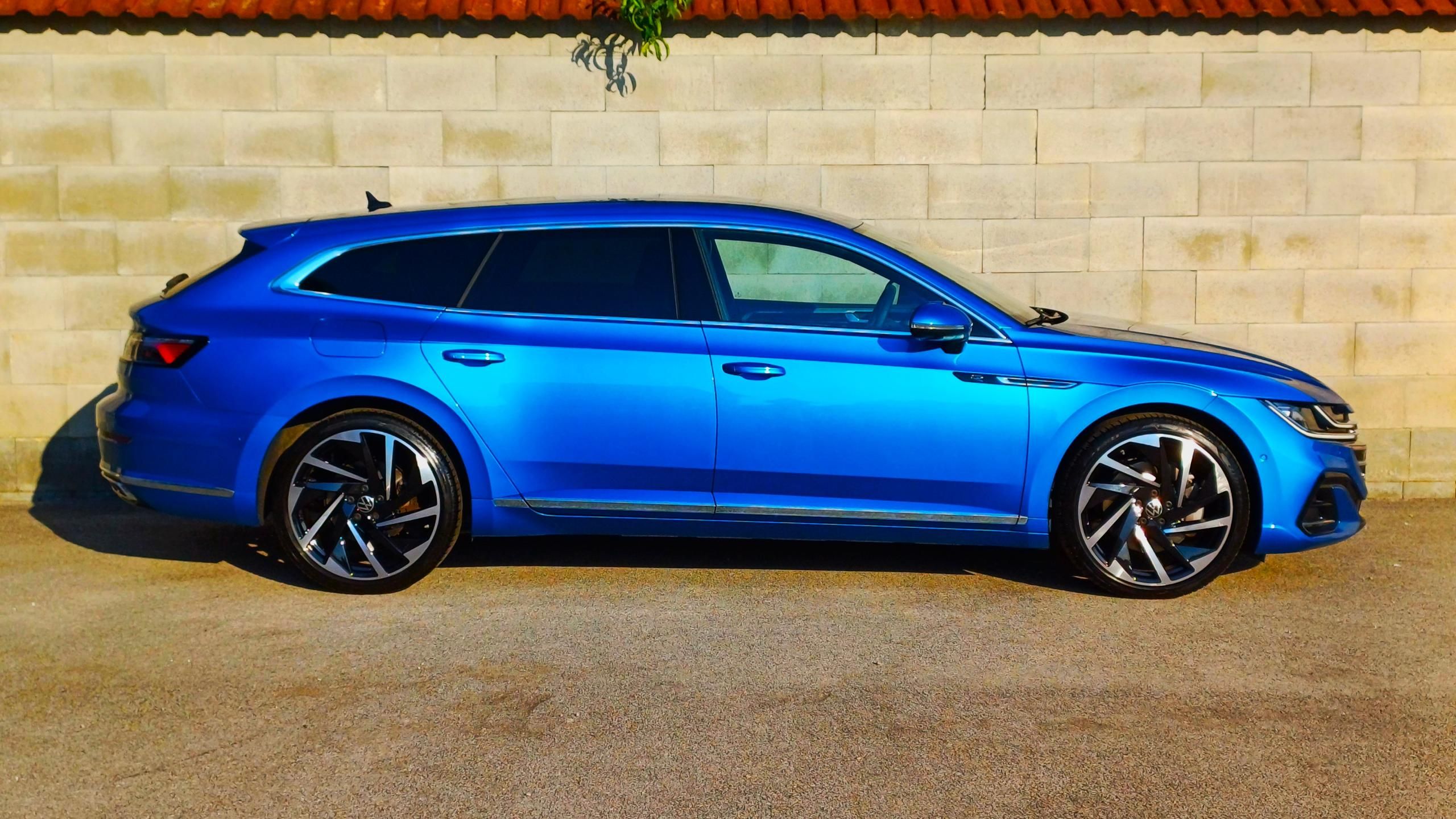 Volkswagen Arteon Shooting Brake, R-LINE 2.0TSI 206kW TAŽNÝ ČR - fotka 3