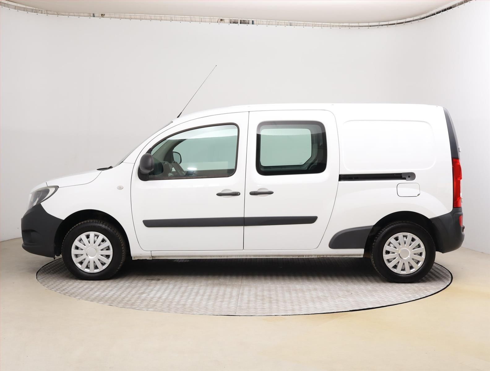 Mercedes-Benz Citan, 111 CDI, Mixto/XL, 5 míst - fotka 3