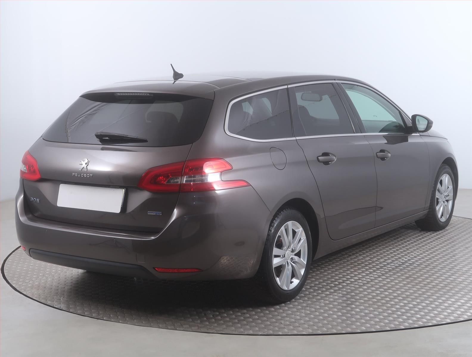 Peugeot 308, 1.6 BlueHDi, Style, Serv.kniha - fotka 5
