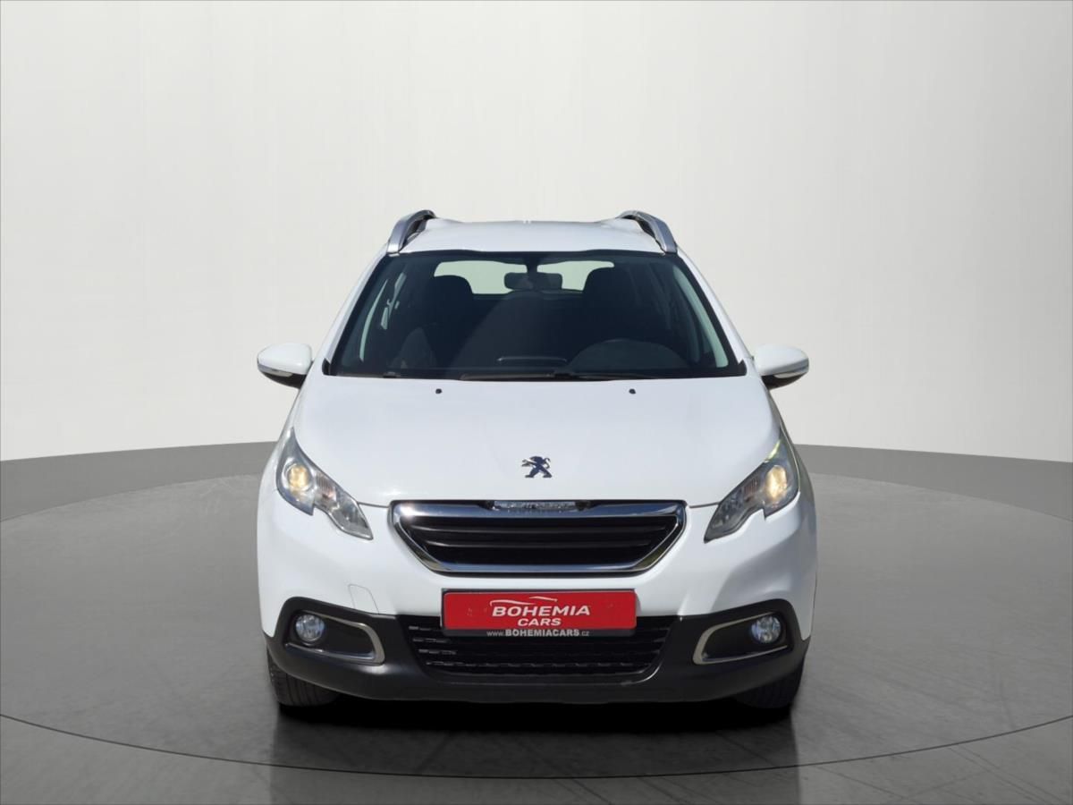 Peugeot 2008, 1,2 81 Kw PT AUTO klima ČR - fotka 2