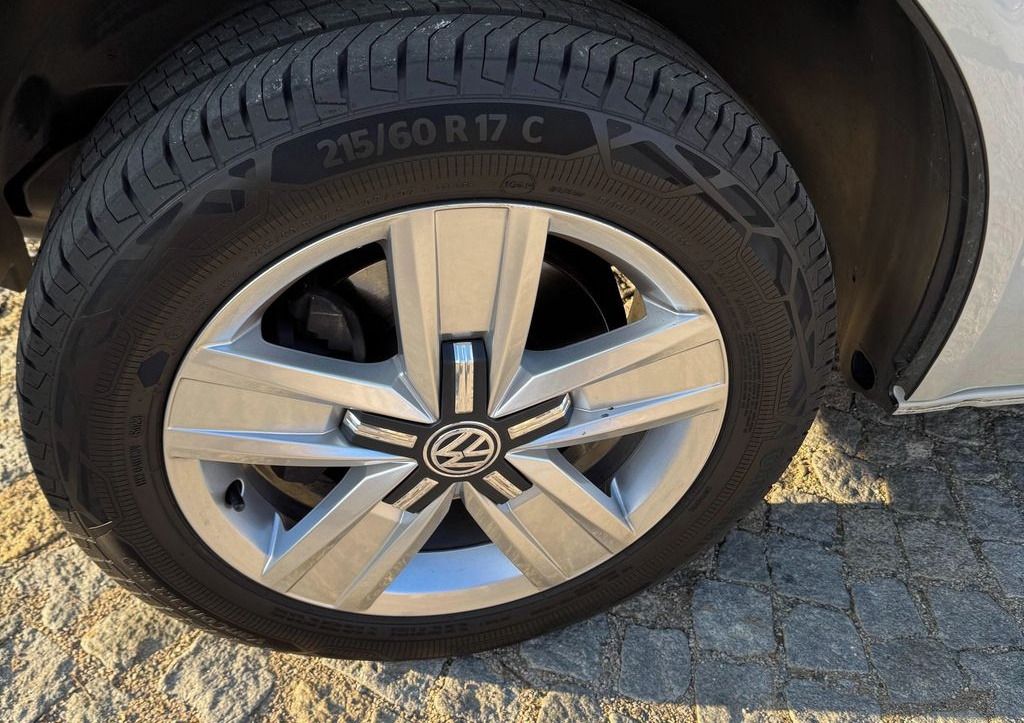 Volkswagen Transporter, bus T6.1 - 8 míst - fotka 2