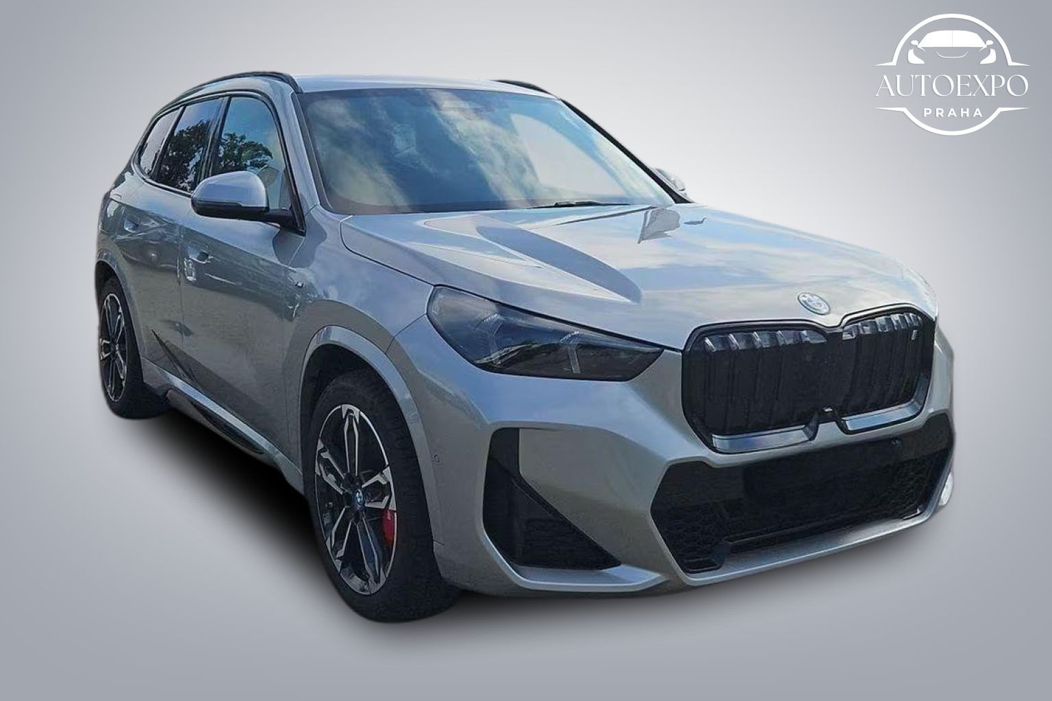 BMW iX1, xDrive 30 M Sport - fotka 2