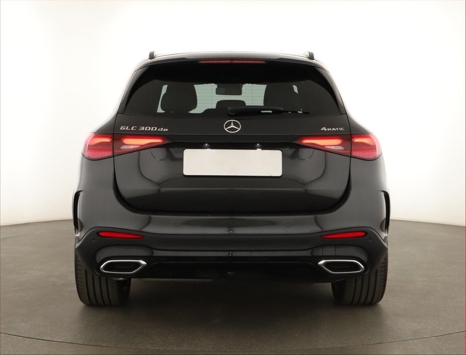 Mercedes-Benz GLC, 300 de 4MATIC, AMG LINE, PHEV - fotka 4
