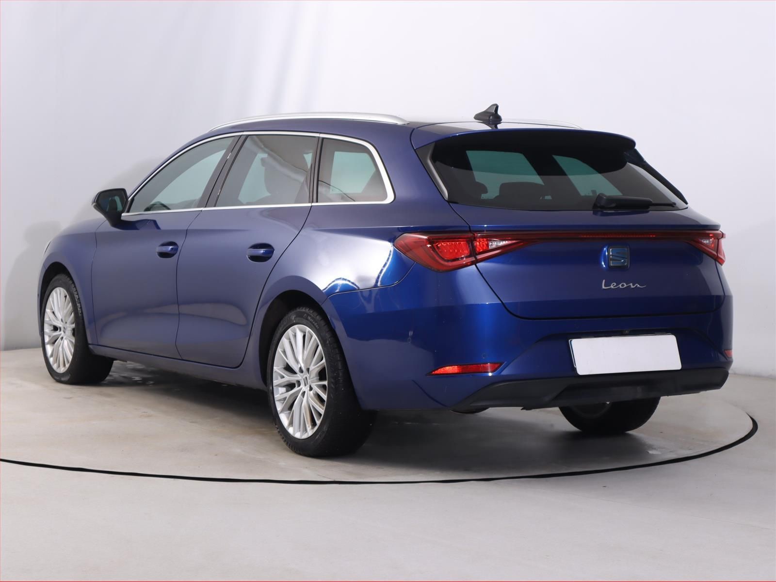 Seat Leon, 2.0 TDI, Xcellence, Automat - fotka 4