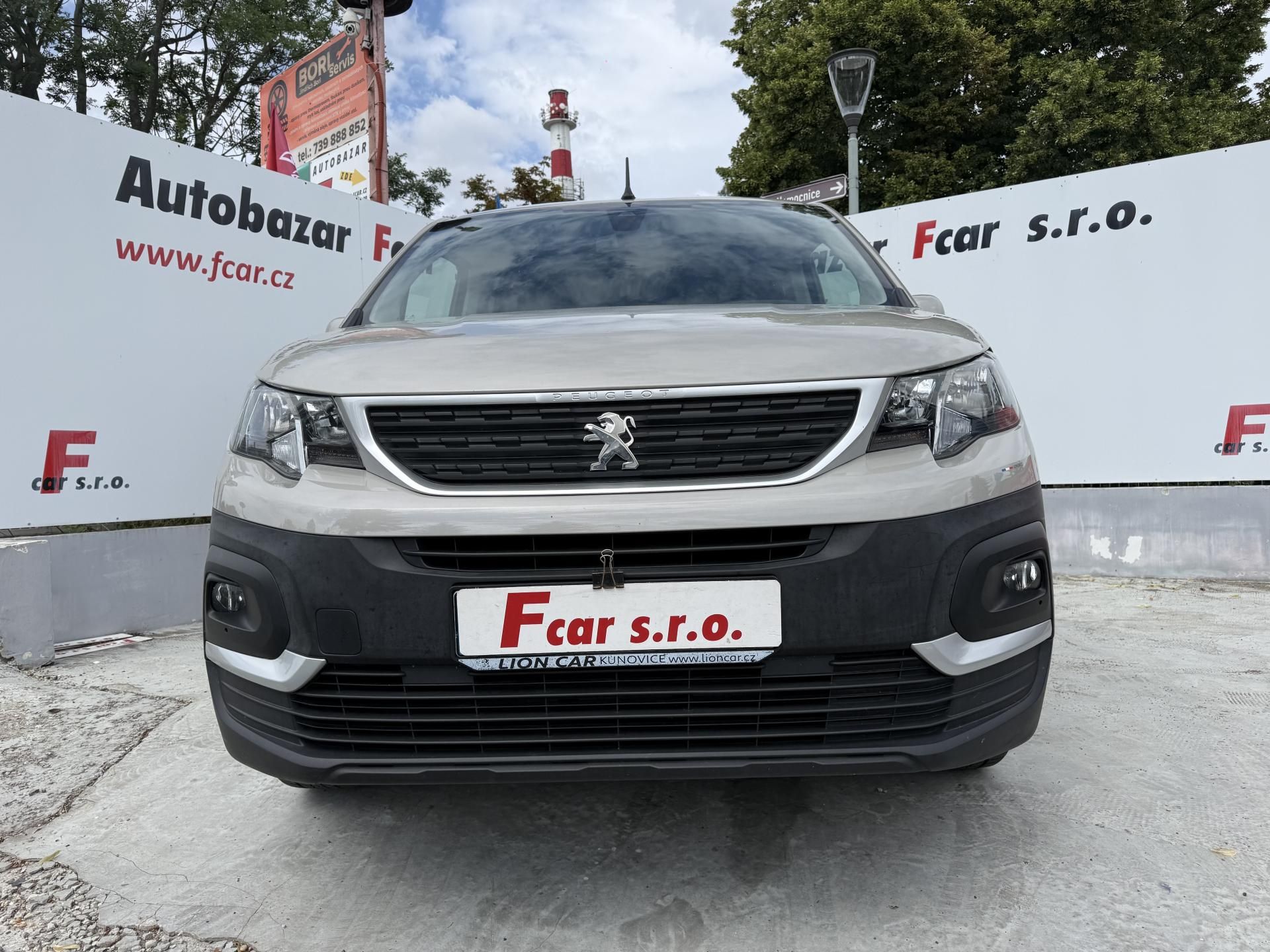 Peugeot Rifter, 1.2 PureTech 7 míst ser.knížka - fotka 2