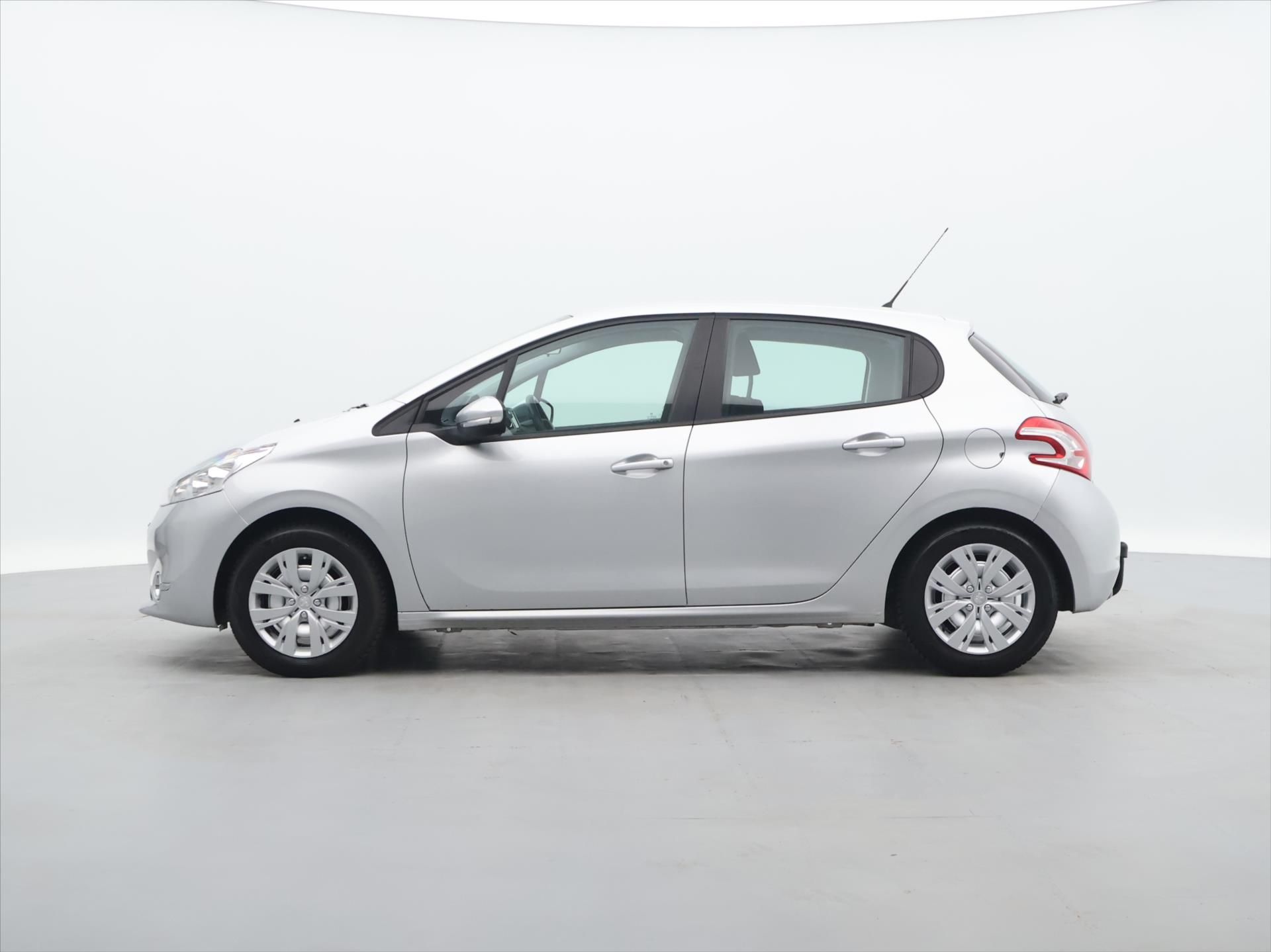 Peugeot 208, 1,2 PT 60kW Klima CZ LPG - fotka 4
