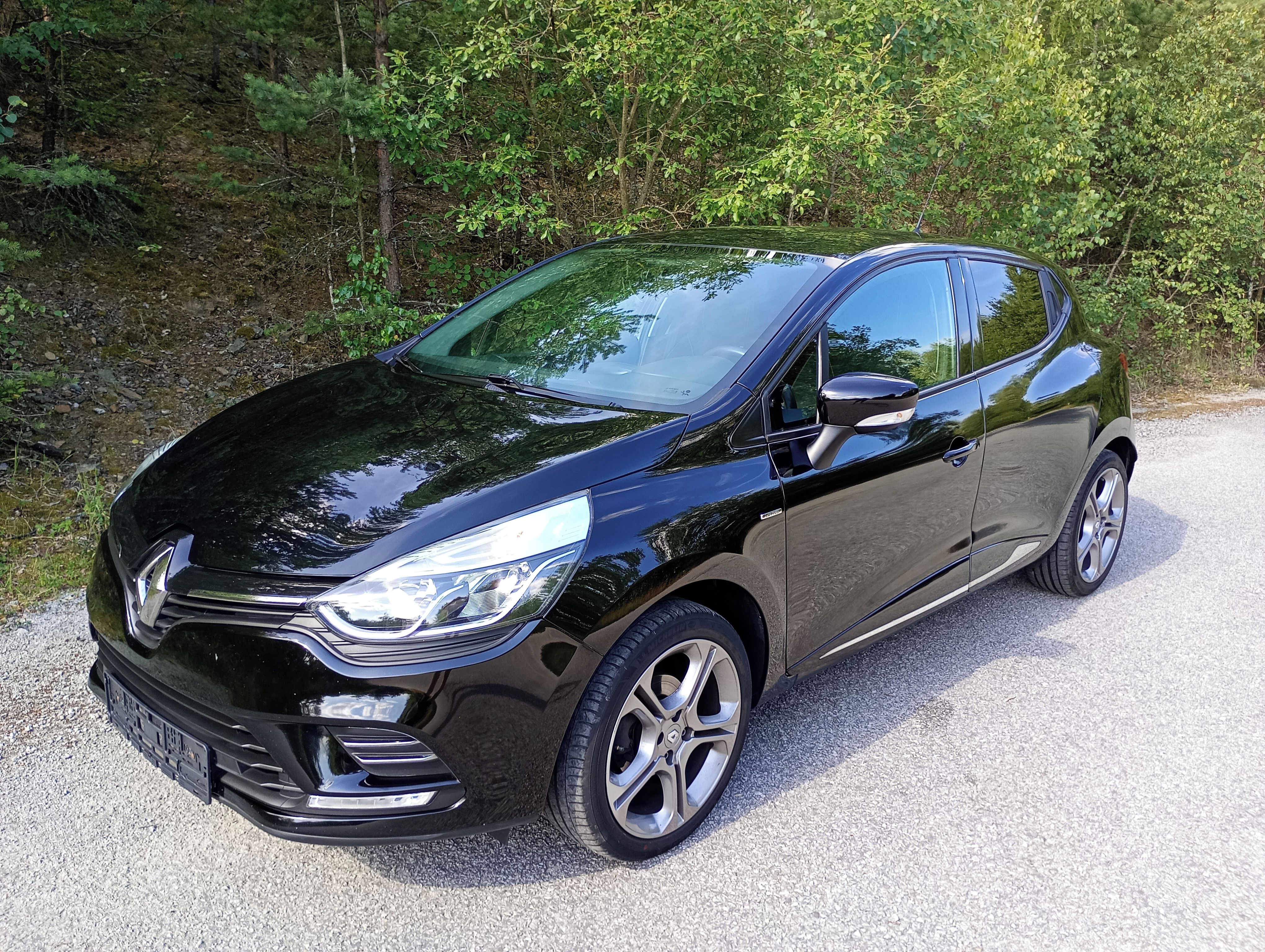Renault Clio, 1.2i-16V  LIMITED.