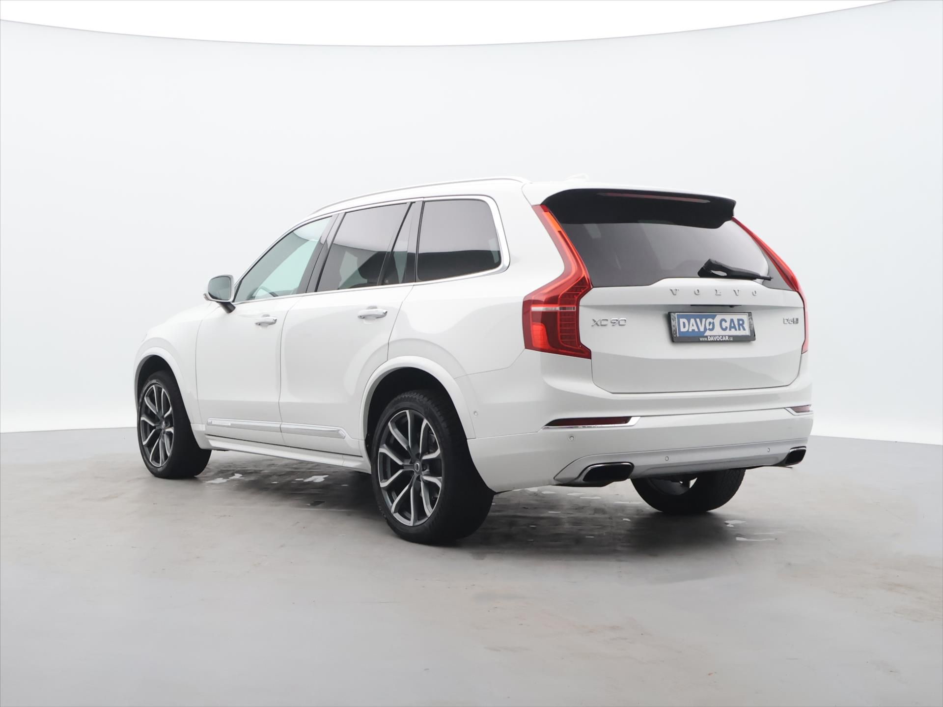 Volvo XC90, 2,0 D 165 kW Inscription CZ - fotka 5