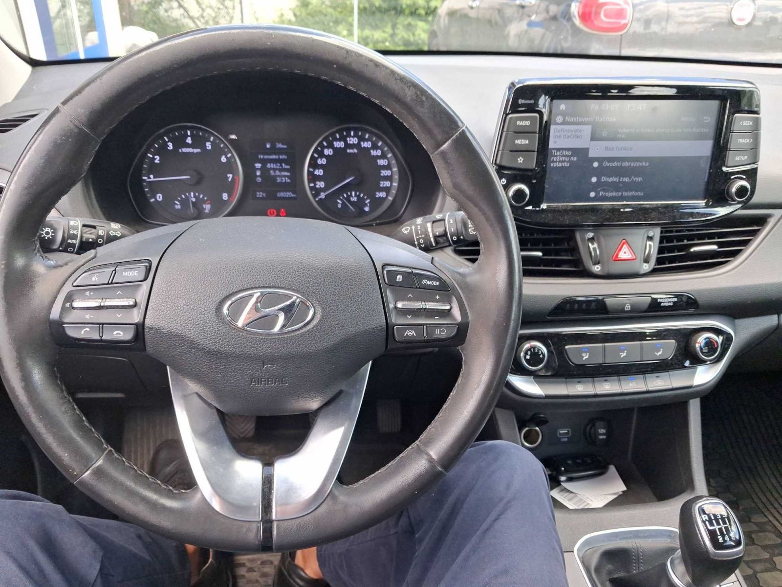 Hyundai i30, 1.0 T-GDI, ČR,1.maj - fotka 3