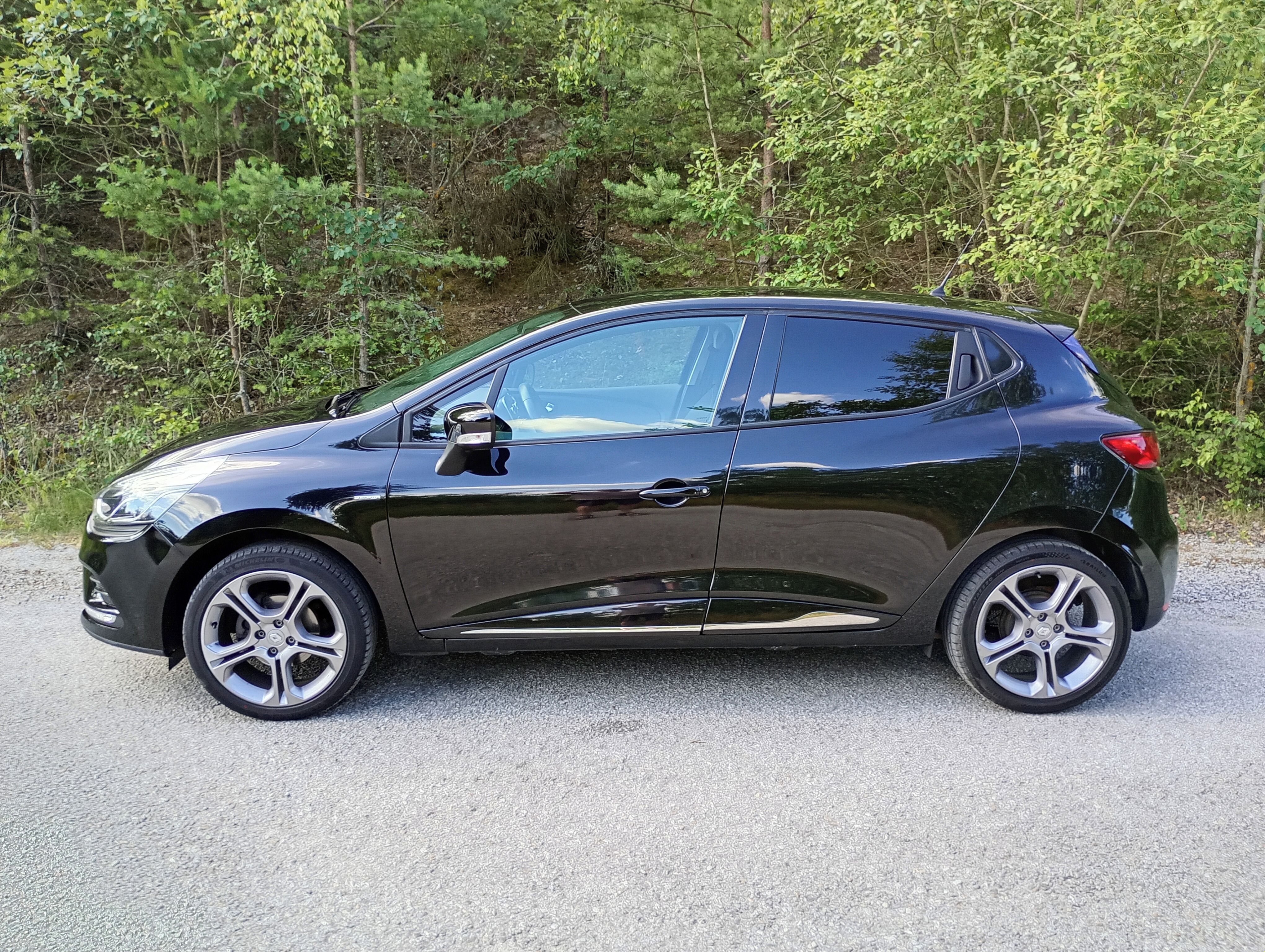 Renault Clio, 1.2i-16V  LIMITED. - fotka 2