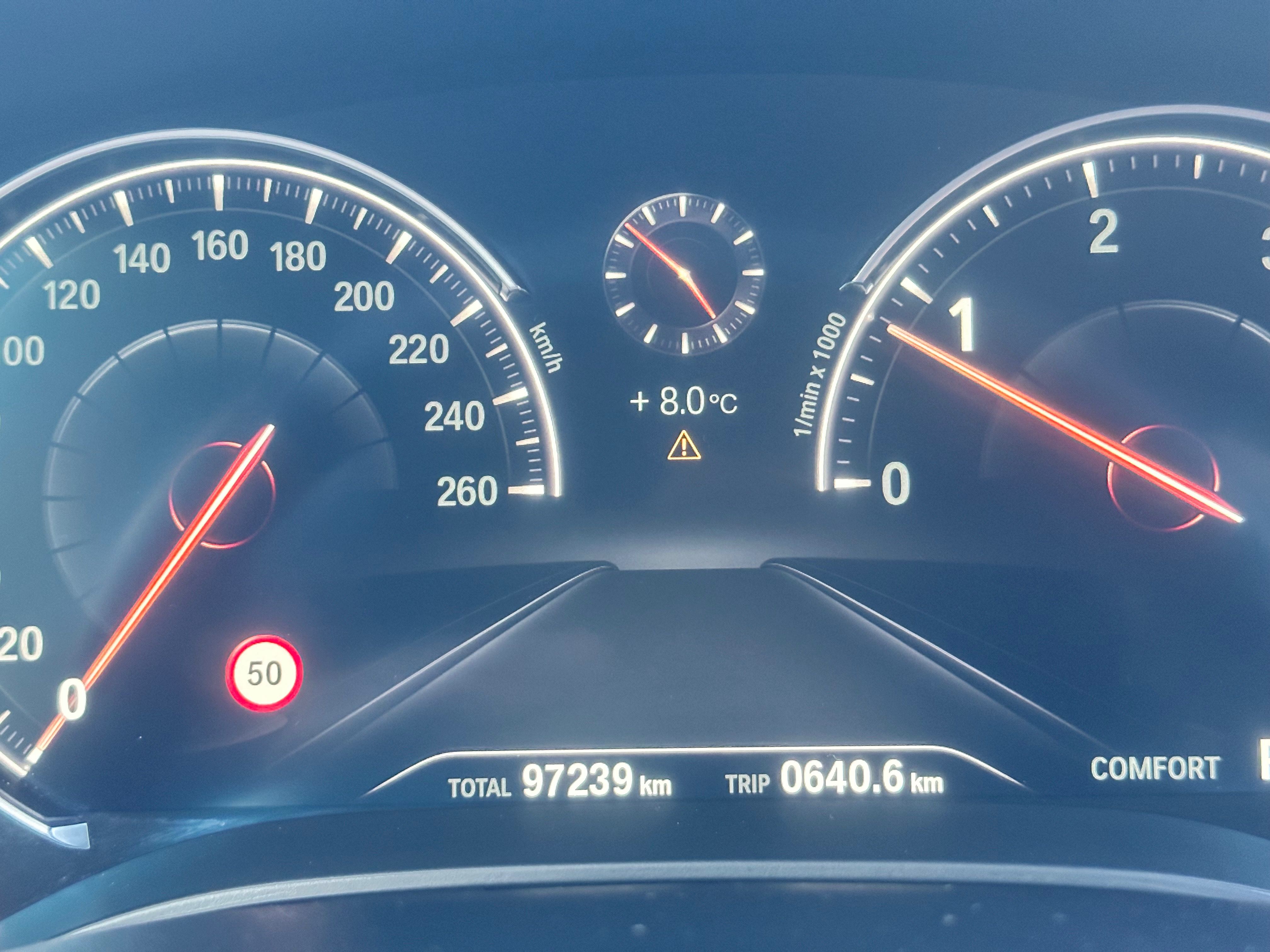 BMW Řada 5, 2,0 servisovano - fotka 5