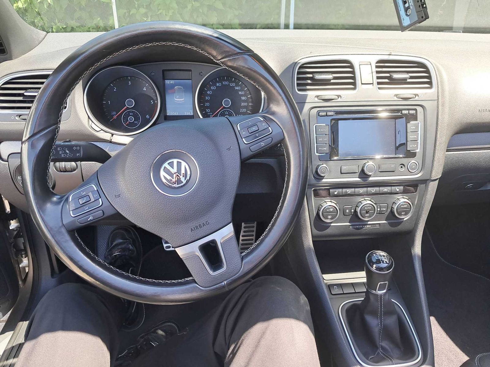 Volkswagen Golf, 2.0 TDI, Serv.kniha, Navi - fotka 3