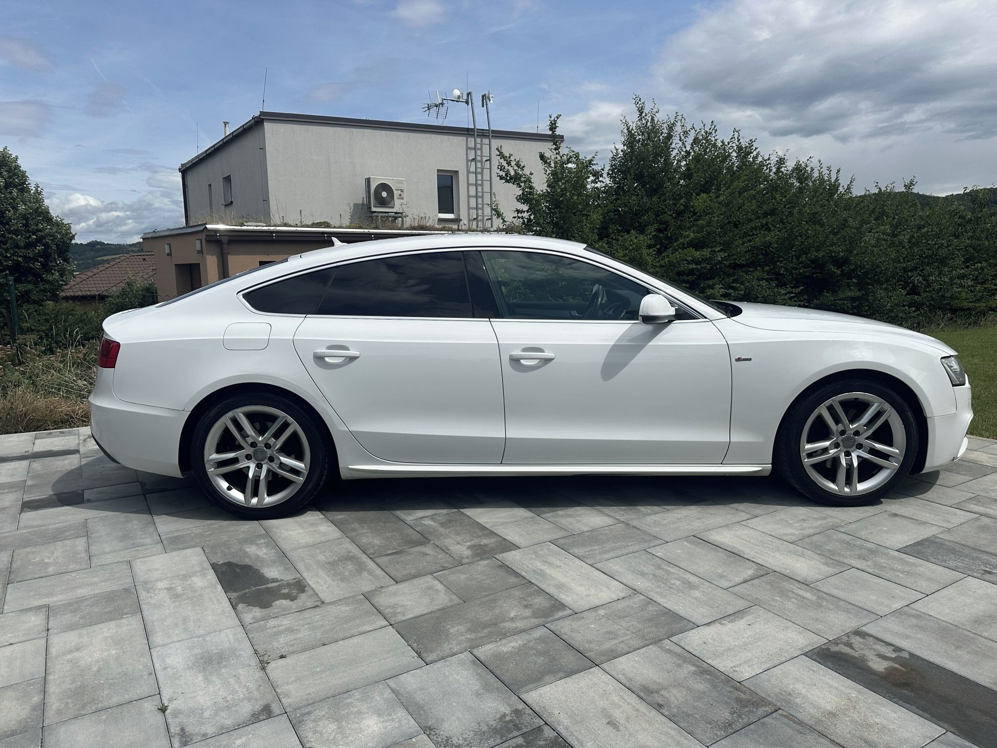 Audi A5, 2.0 Quattro, S Tronic, S-Line - fotka 4