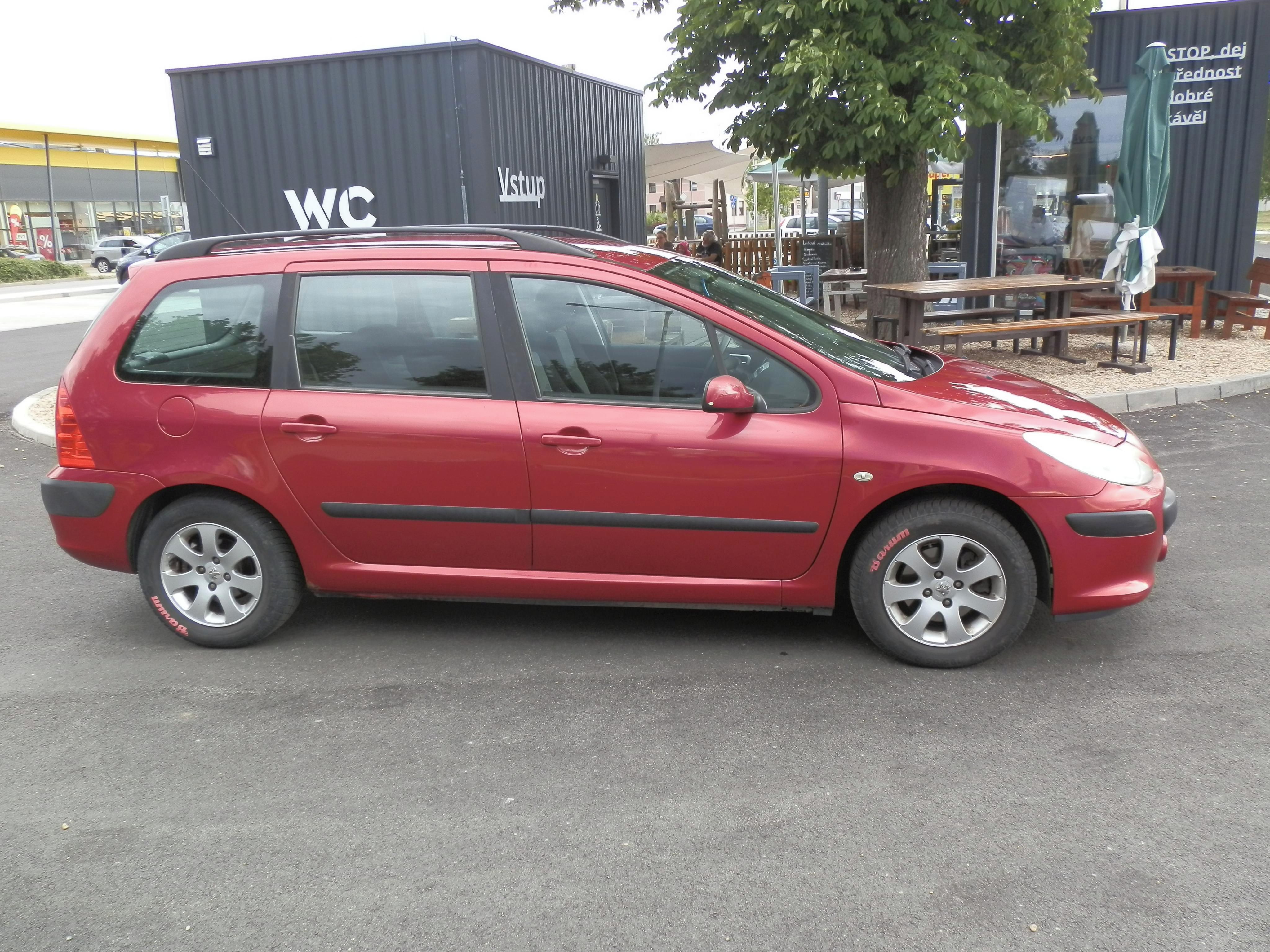 Peugeot 307, 1,6i - fotka 4