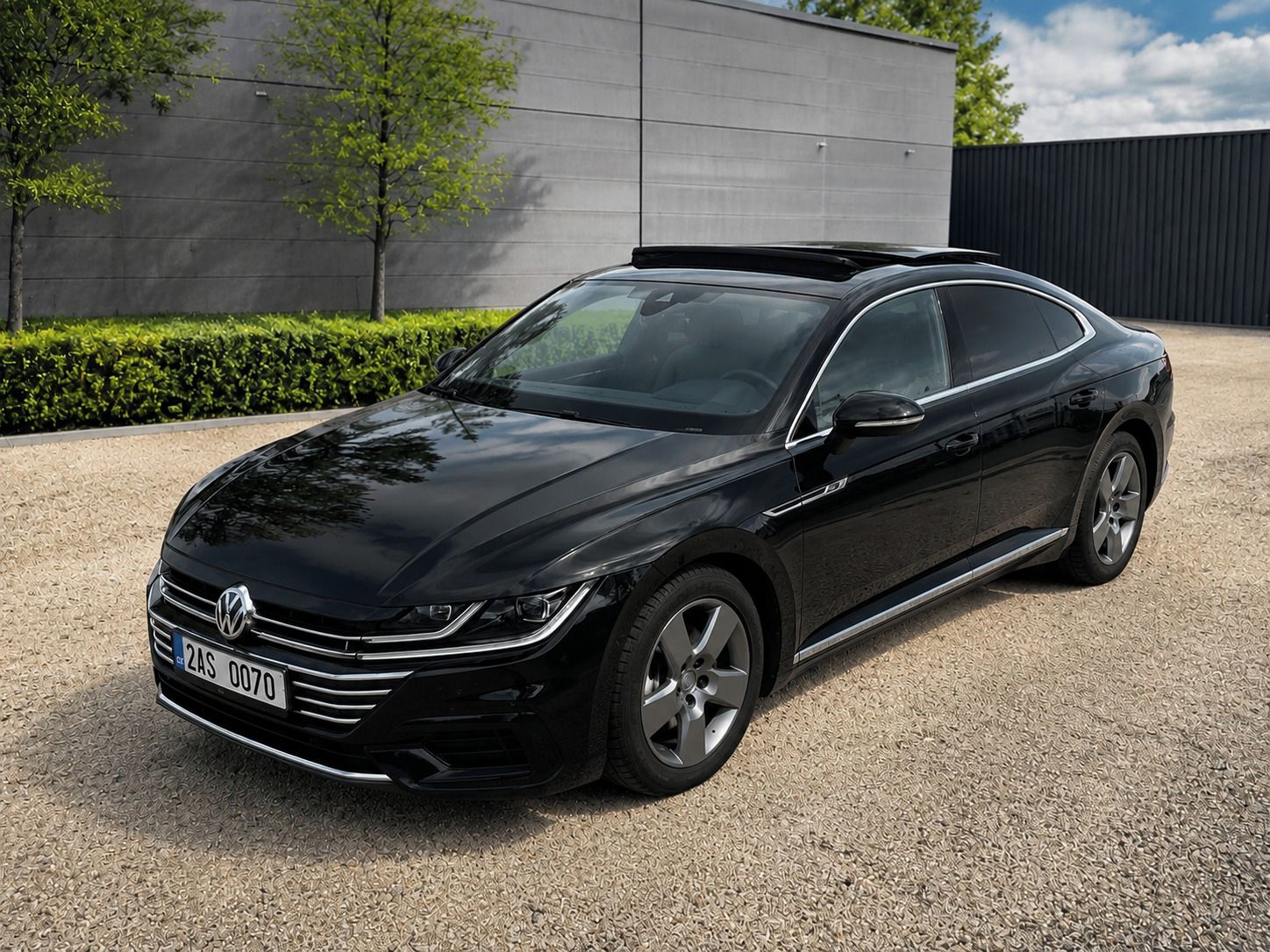 Volkswagen Arteon, 2,0TSI DSG, PANORAMATICKÉ OKNO - fotka 2