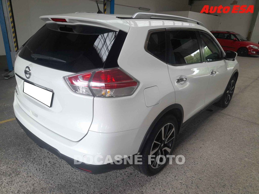 Nissan X-Trail, 1.6dCi 4x4 - fotka 2