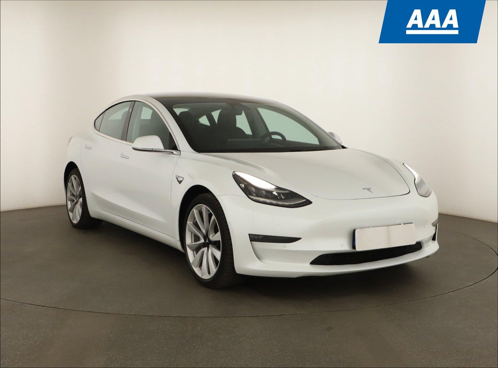 Tesla Model 3, Long Range 4WD 78kWh, SoH 82%