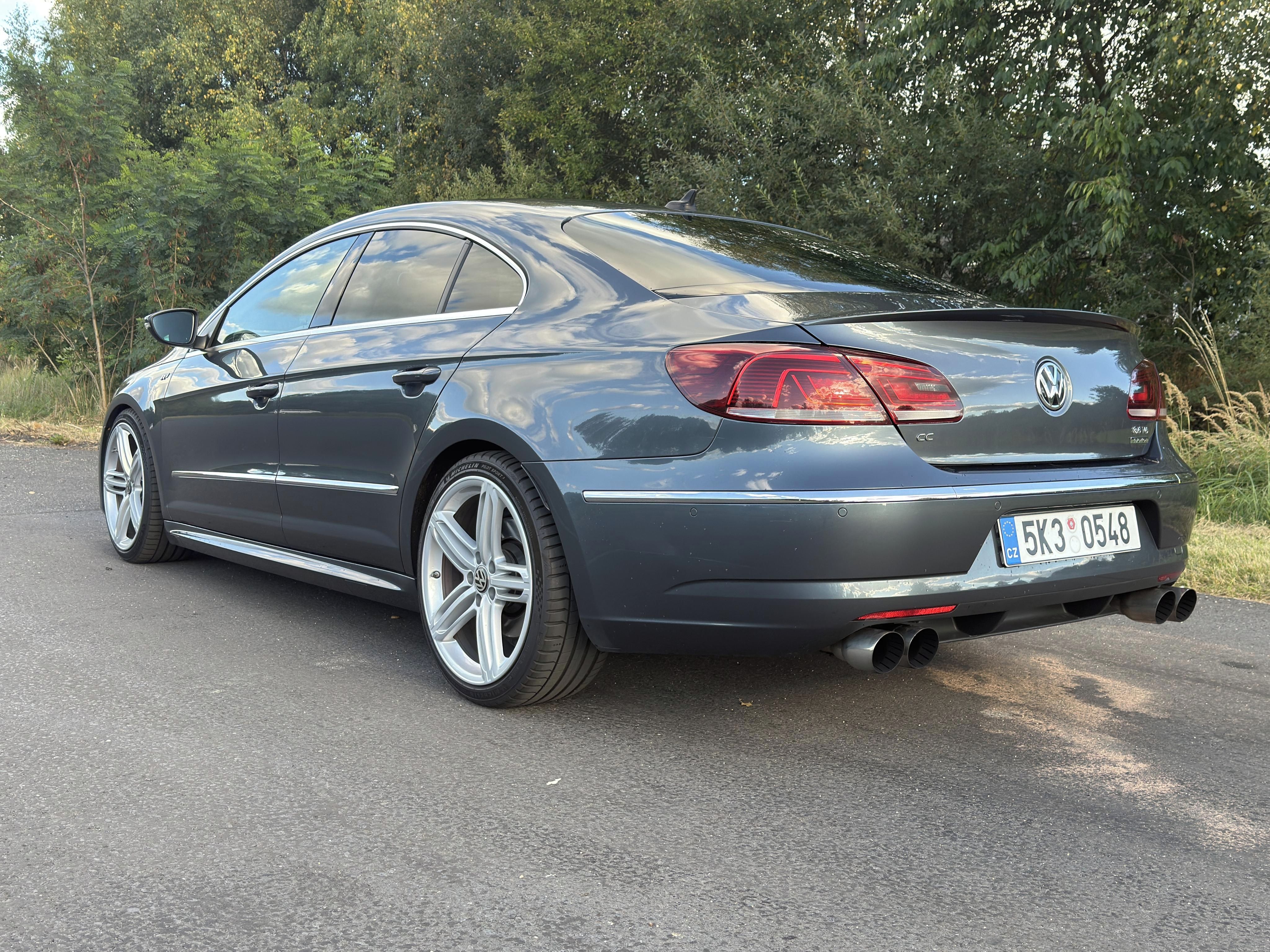 Volkswagen CC, R-Line, 3.6 V6 220kW - fotka 3