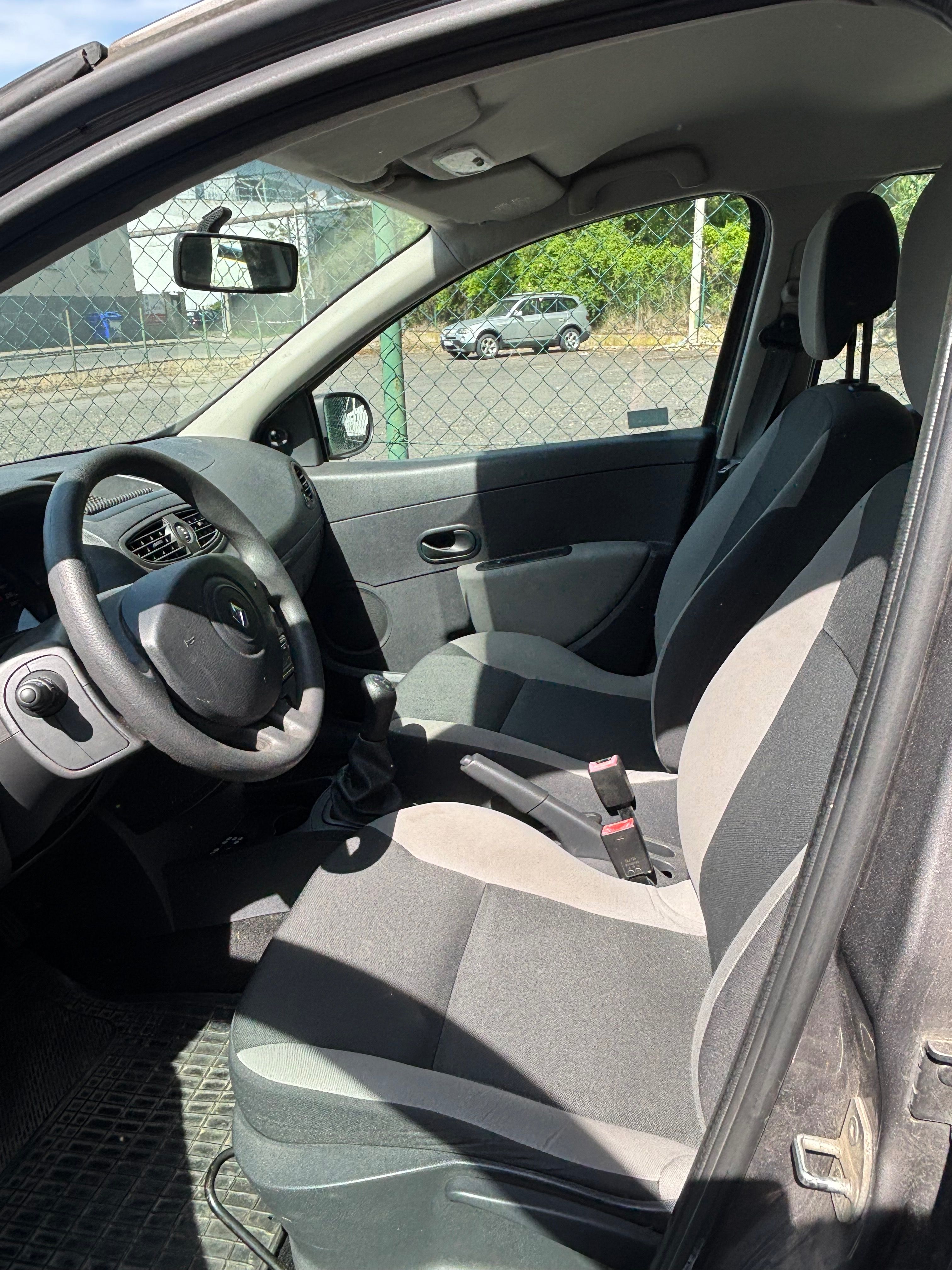 Renault Clio, 1.2 55KW - fotka 2