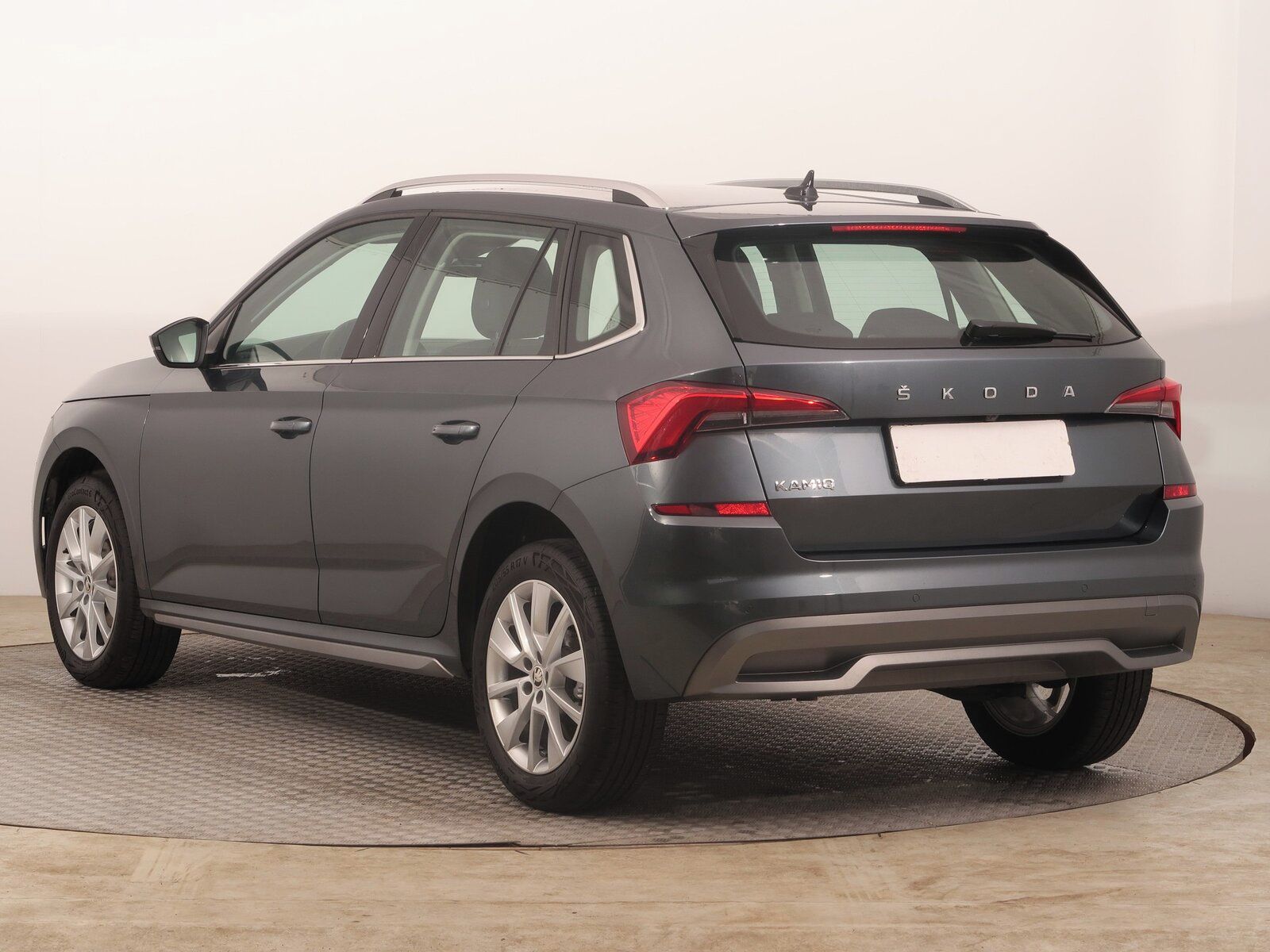Škoda Kamiq, 1.5 TSI, ČR,1.maj, Serv.kniha - fotka 4