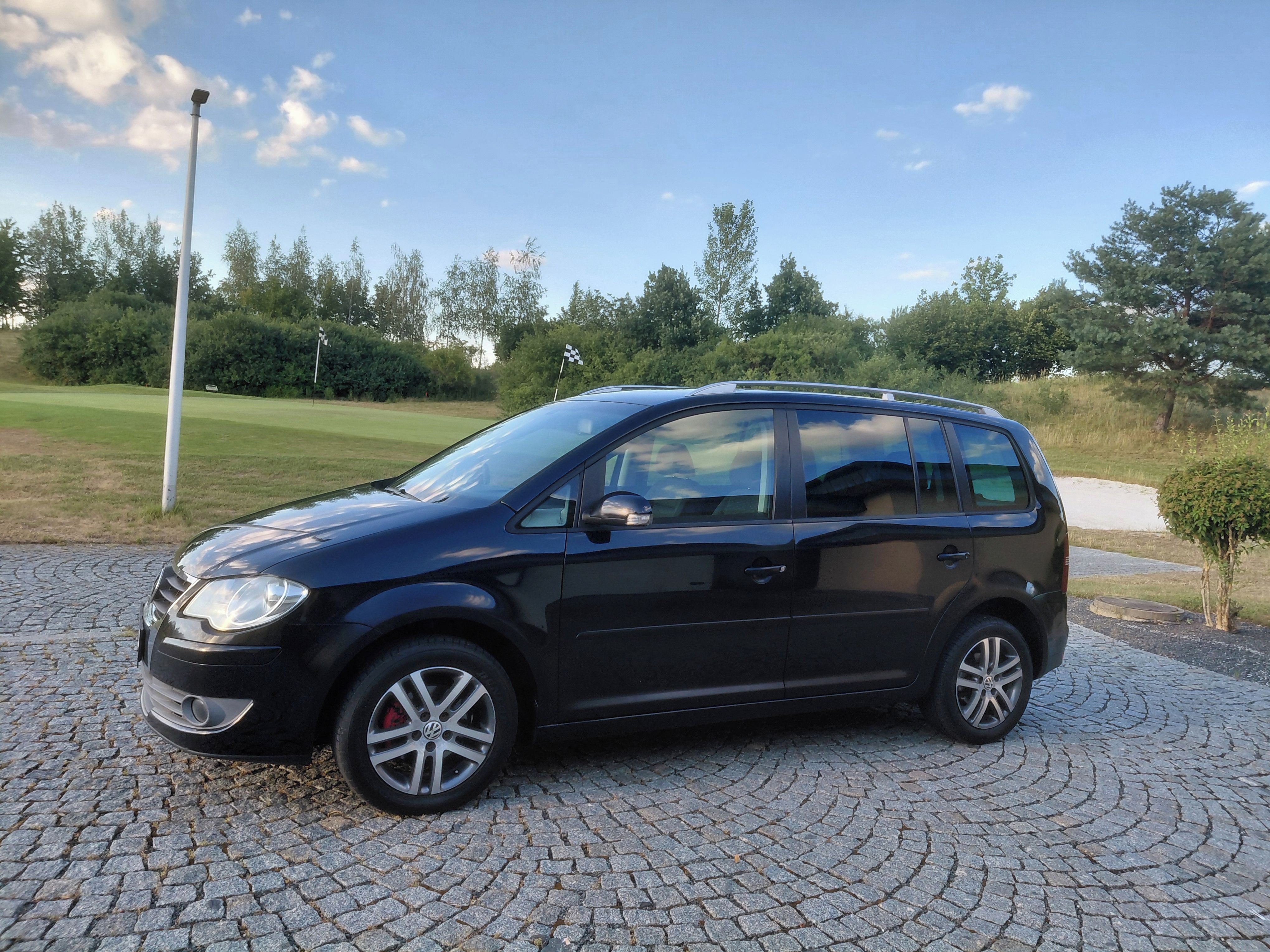 Volkswagen Touran, 1.9TDI 77kw Komfort,Facelift - fotka 4
