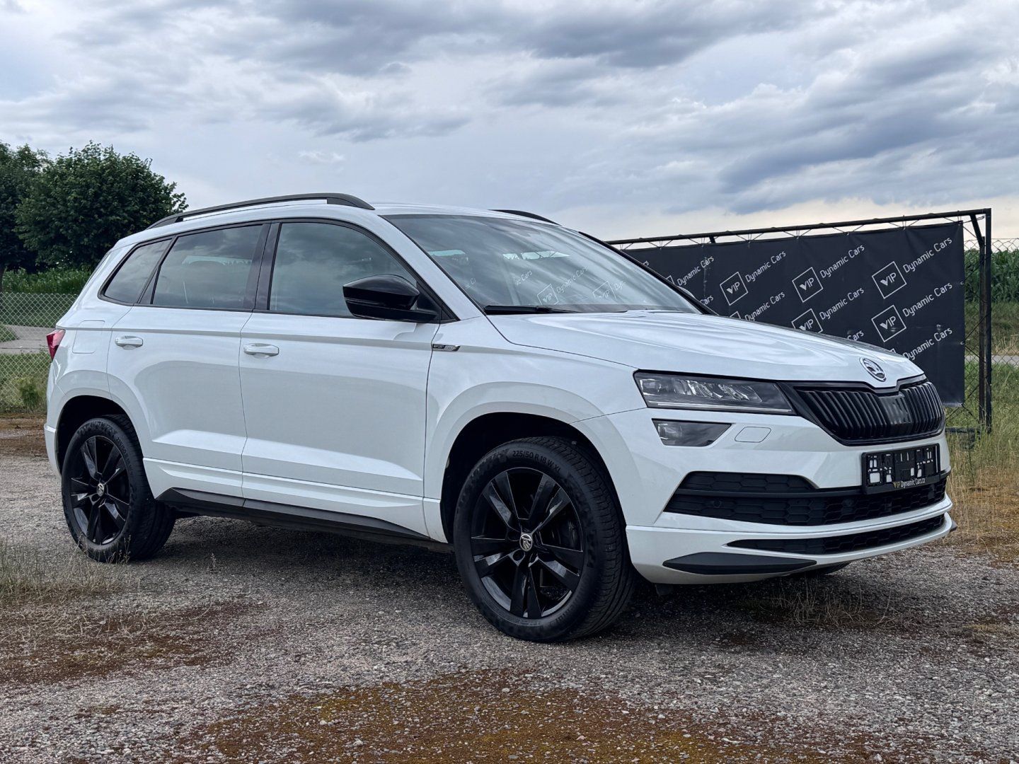 Škoda Karoq, 2.0 TSI DSG Sportline 4x4 - fotka 2