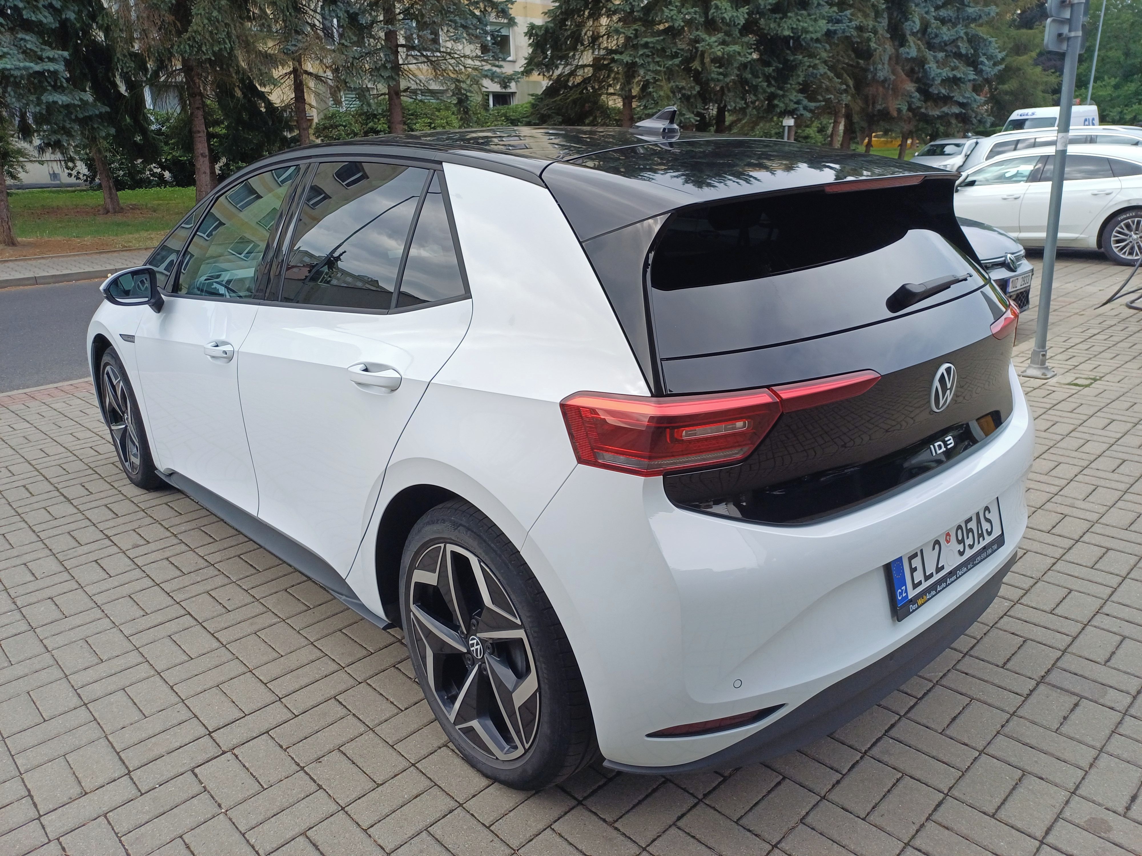 Volkswagen ID.3, VW ID.3 Pro S - fotka 4