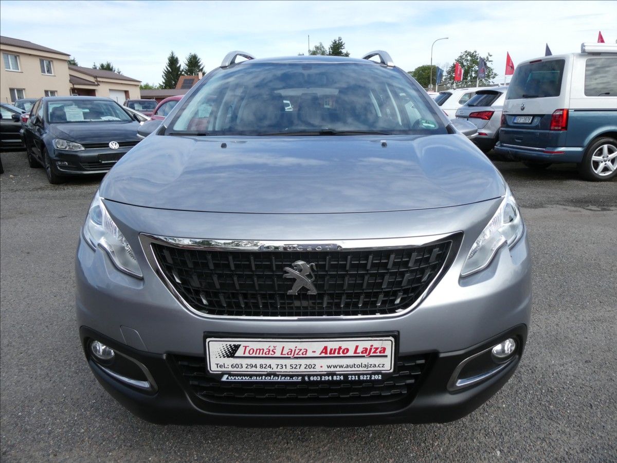 Peugeot 2008, 1,2 i 81kW NAVI,závěs,serviska - fotka 2