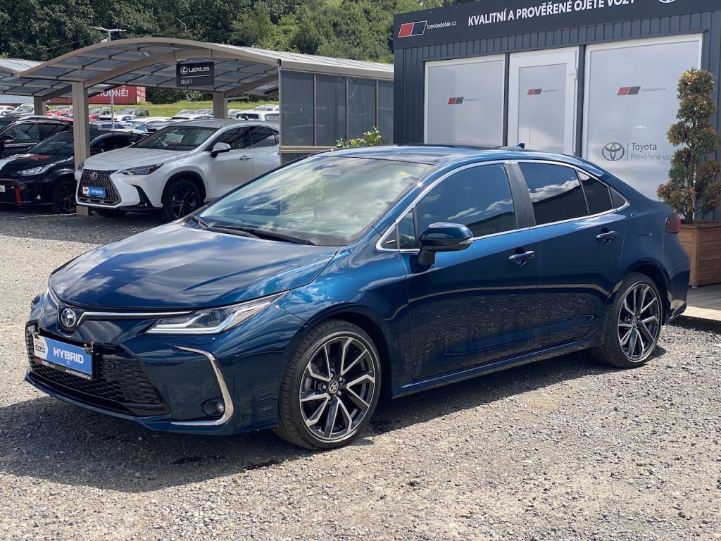 Toyota Corolla, 1.8HEV, ČR, Executive, DPH - fotka 4