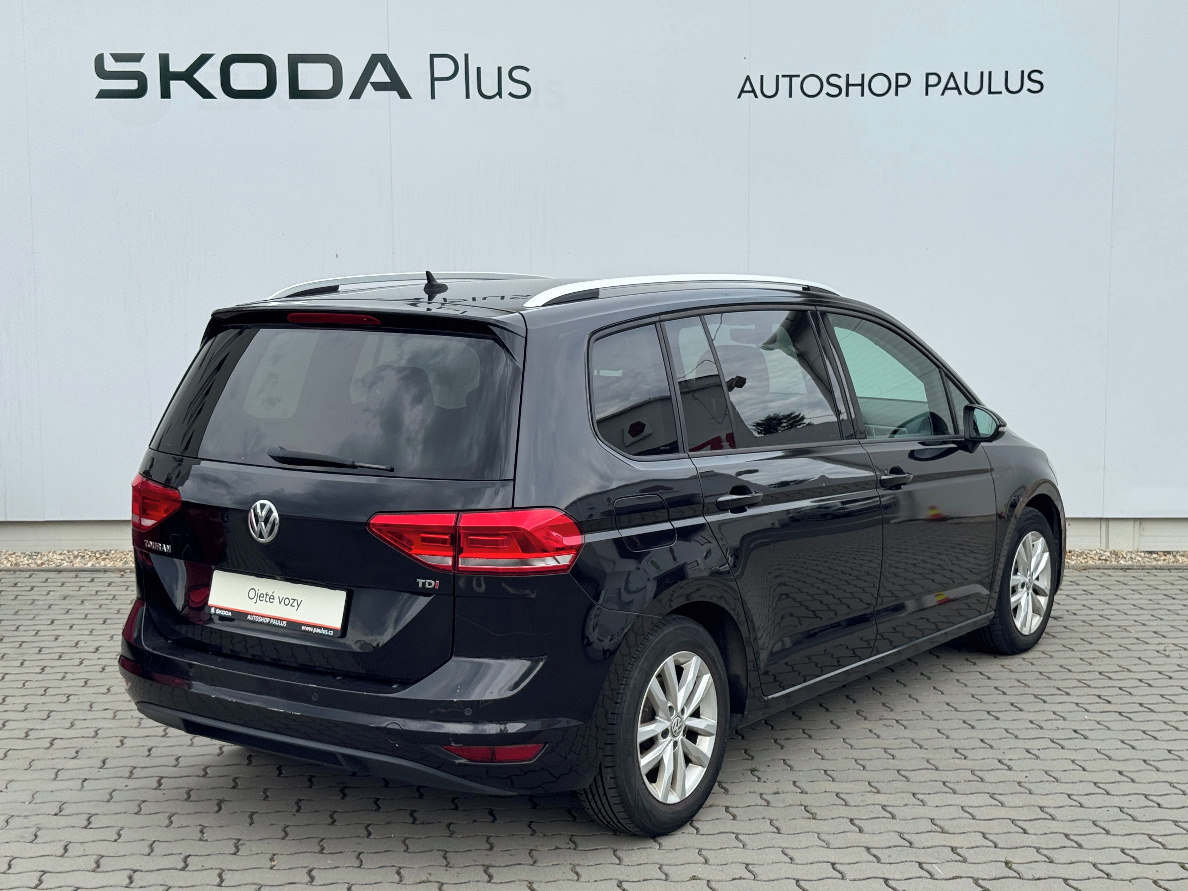 Volkswagen Touran, 1.6 TDI DSG - fotka 4