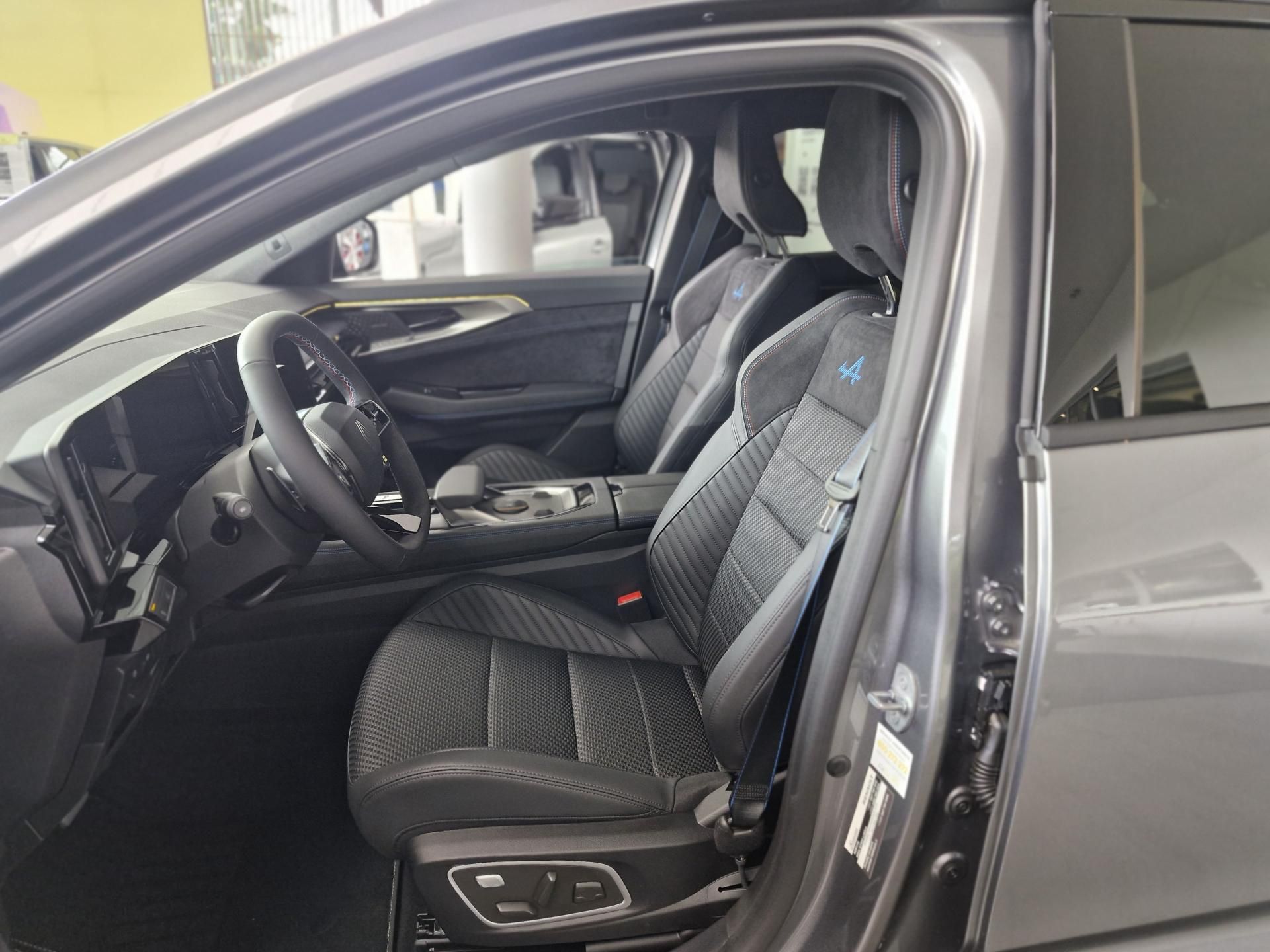 Renault Austral, esprit Alpine mild hybrid 150 - fotka 5