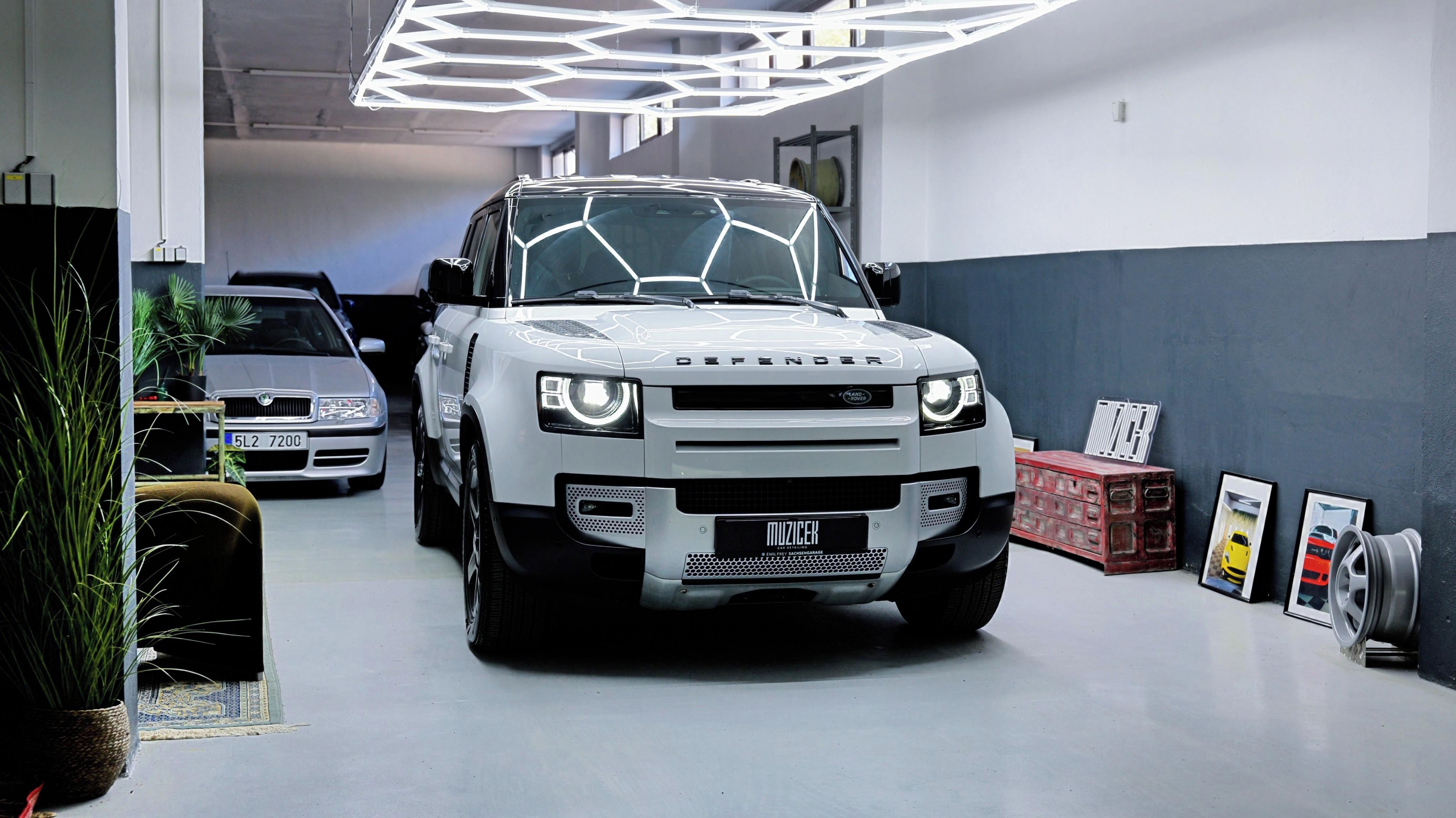 Land Rover Defender, 110 P400 SE | PPF | DPH - fotka 3