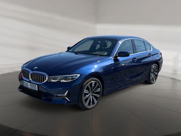 xDRIVE 320i 135kW 4x4 CZ DPH