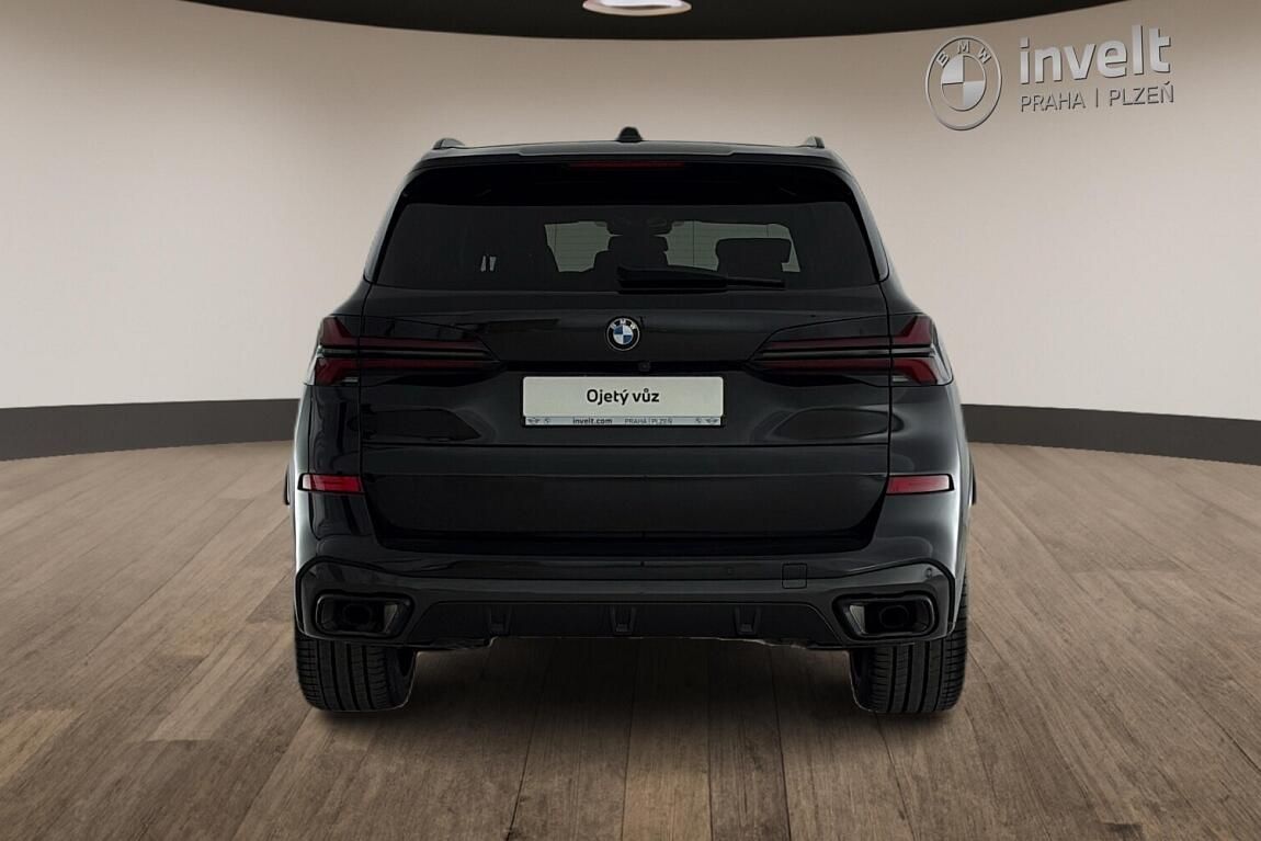 BMW X5, xDrive30d - fotka 4